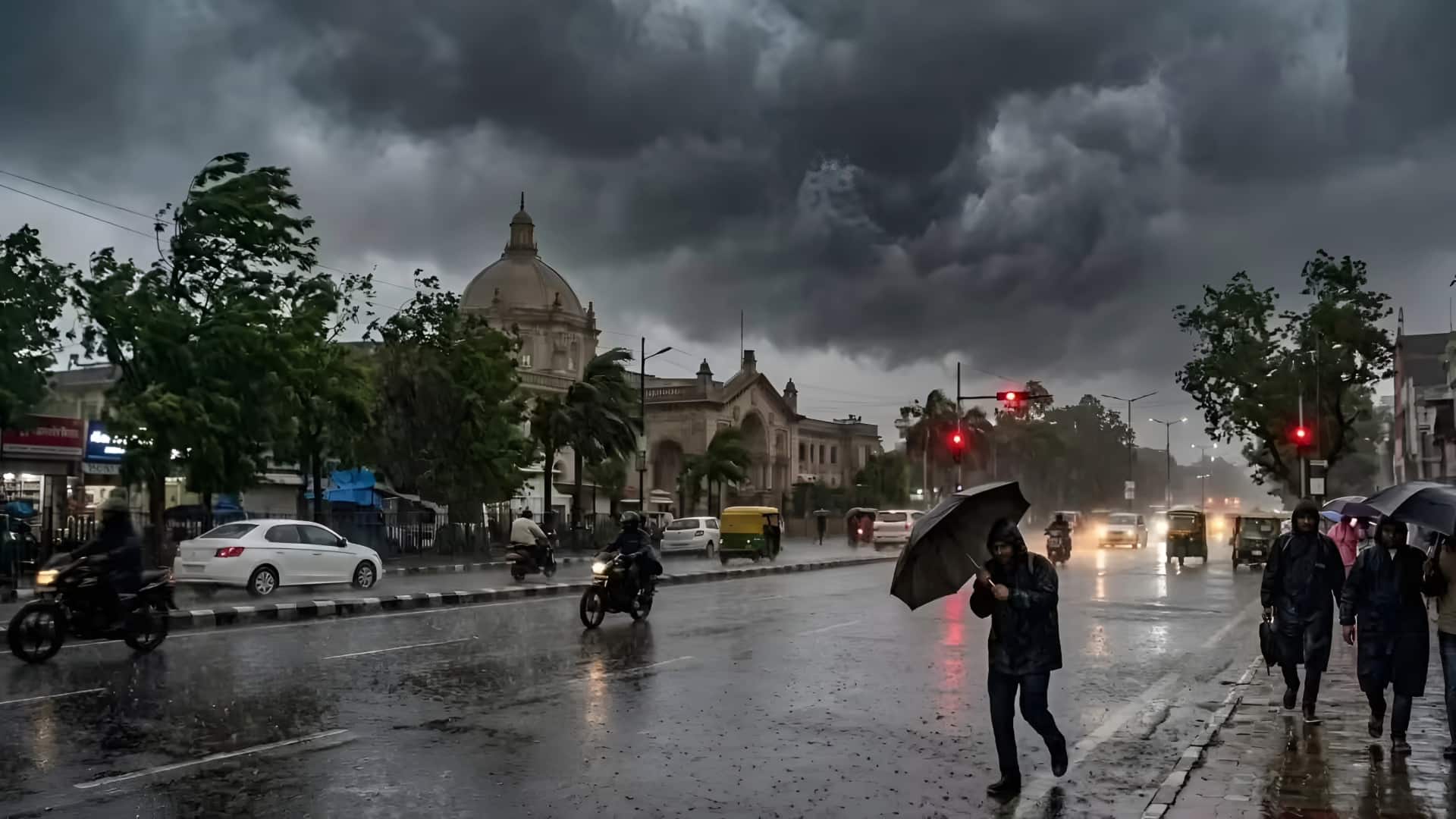 12 राज्यों में तूफानी बारिश को लेकर चेतावनी, तापमान आएगी गिरावट