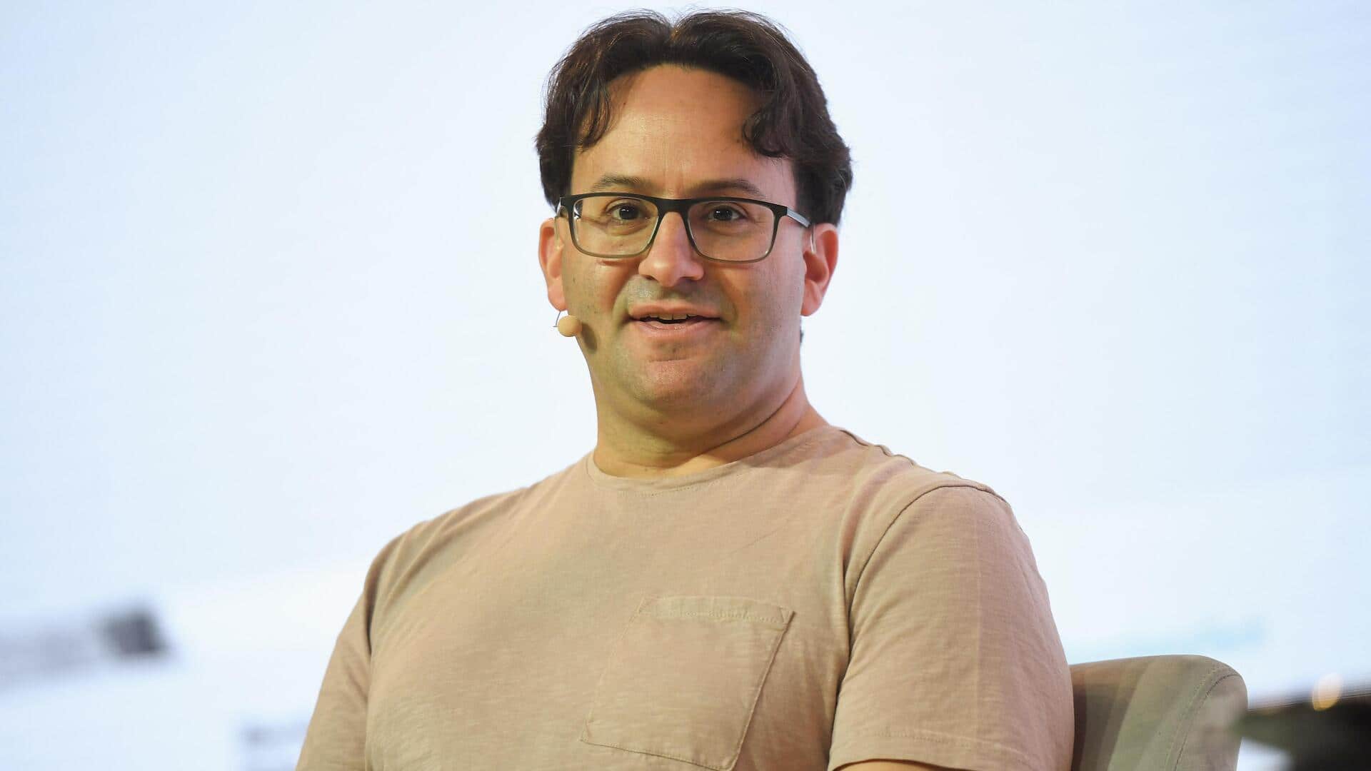 एंथ्रोपिक के सह-संस्थापक जेरेड कैपलान की चेतावनी, जल्द AI से खत्म हो जाएगी ये नौकरियां