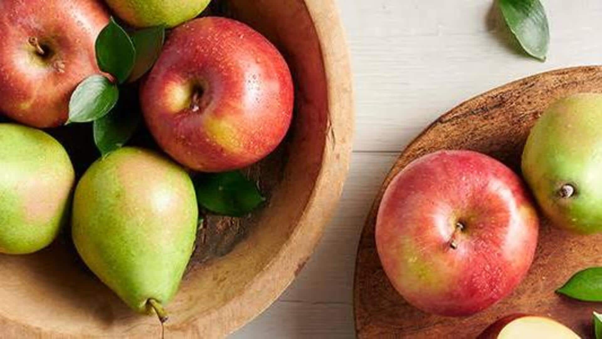 सेब बनाम नाशपाती: इनमें से किसमें अधिक फाइबर होता है?