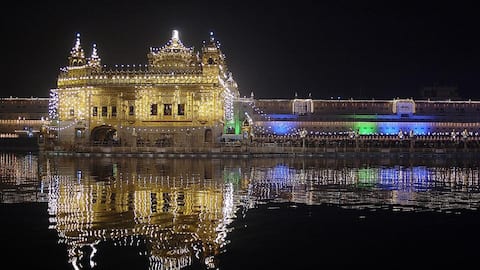 नवंबर में आने वाले हैं ये 5 त्योहार, जानिए इनका महत्व और अन्य महत्वपूर्ण बातें नवंबर में आने वाले हैं ये 5 त्योहार, जानिए इनका महत्व और अन्य महत्वपूर्ण बातें