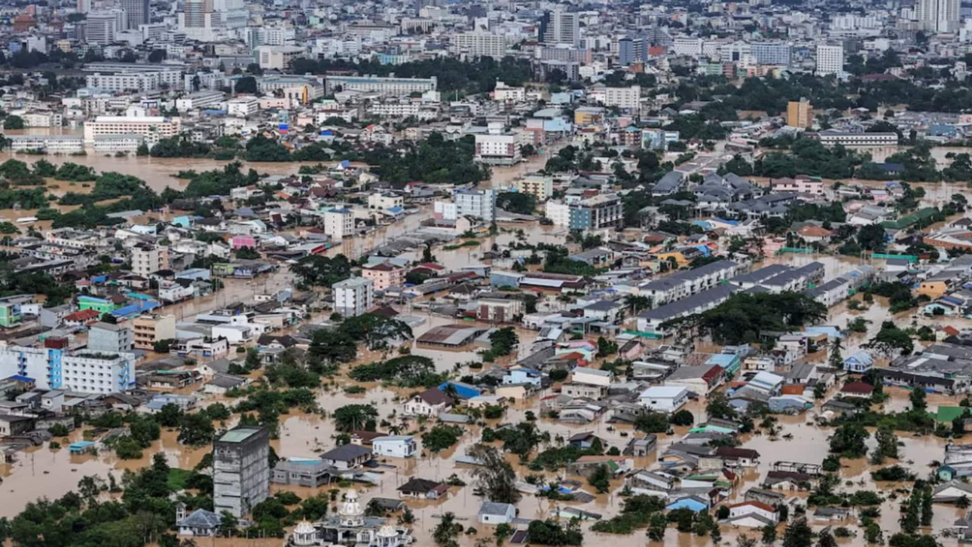 थाईलैंड में बाढ़ से 145 की मौत, अकेले हाट याई प्रांत में 33,000 घर तबाह