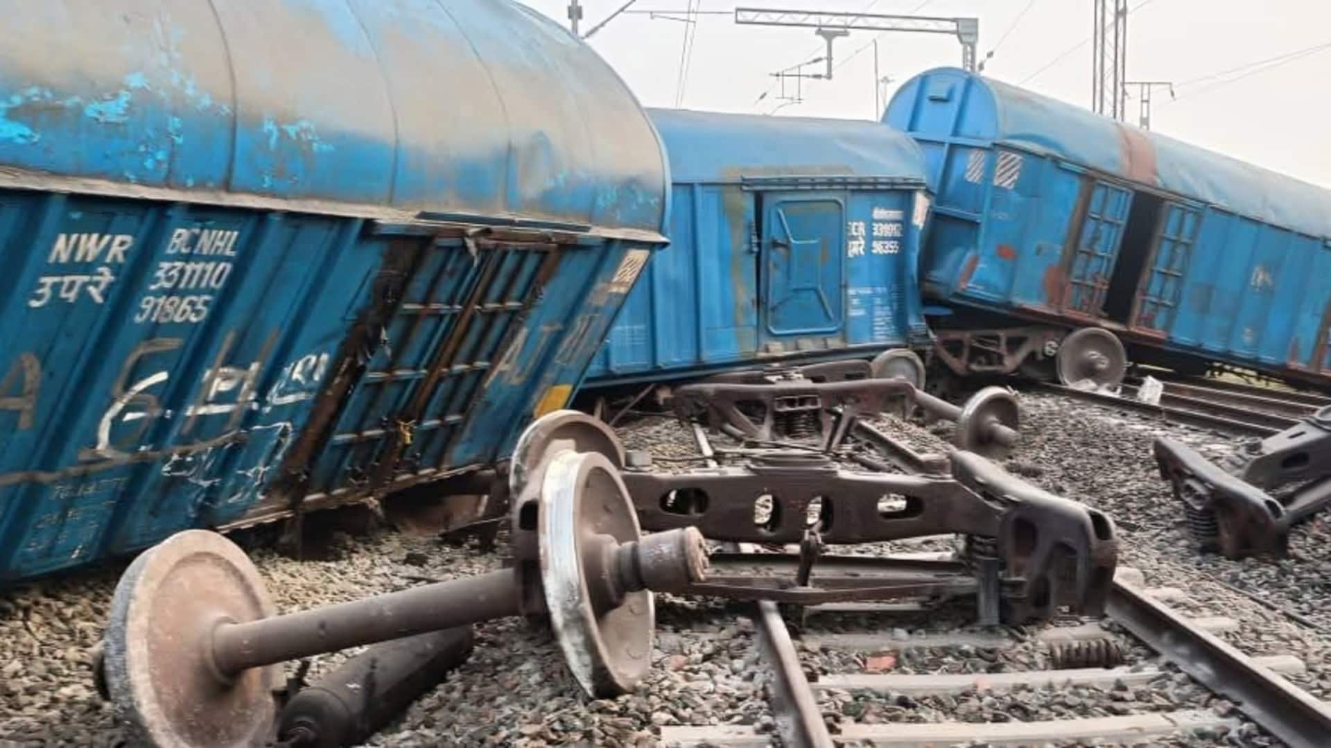 राजस्थान में दूसरे दिन भी रेल हादसा, सीकर में मालगाड़ी के 38 डिब्बे पटरी से उतरे राजस्थान में दूसरे दिन भी रेल हादसा, सीकर में मालगाड़ी के 38 डिब्बे पटरी से उतरे