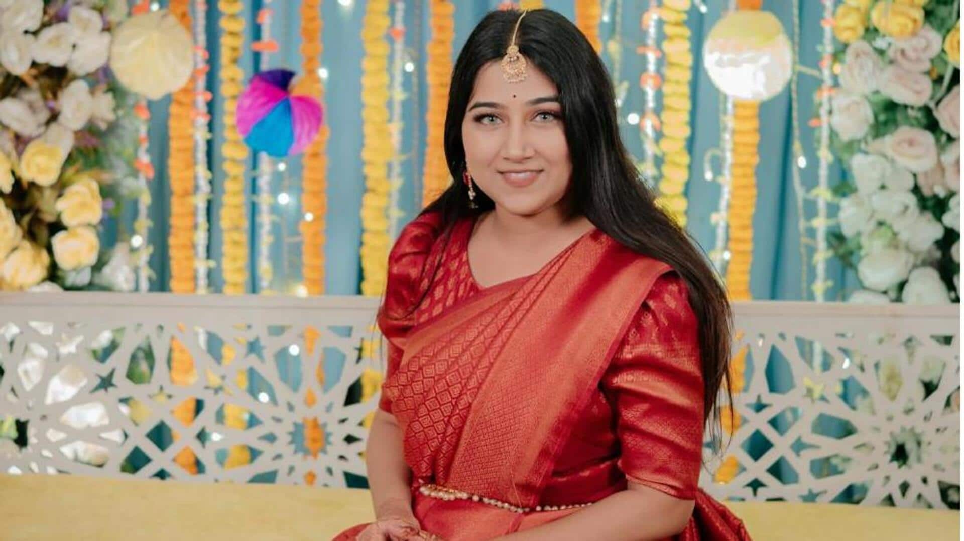 सदाबहार हैं ये 5 तरह की कांजीवरम साड़ी, हर महिला की अलमारी में होनी चाहिए शामिल सदाबहार हैं ये 5 तरह की कांजीवरम साड़ी, हर महिला की अलमारी में होनी चाहिए शामिल