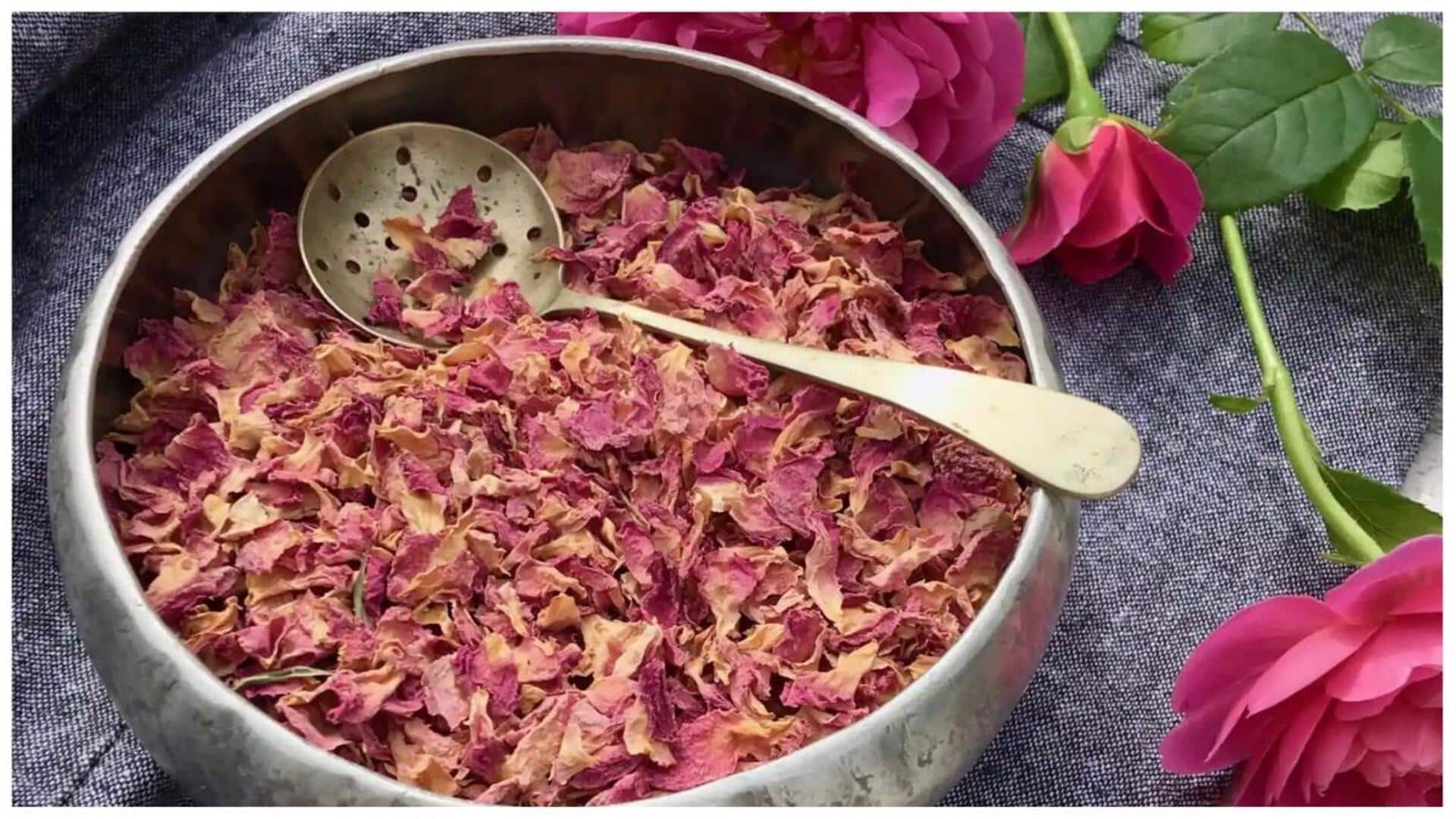 भारतीय शाकाहारी व्यंजनों में गुलाब की पंखुड़ियों का करें इस्तेमाल, बनेंगी स्वादिष्ट