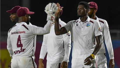 अलविदा 2025: केवल 27 रन पर ऑलआउट हुई टीम, जानिए टेस्ट क्रिकेट के सबसे छोटे स्कोर