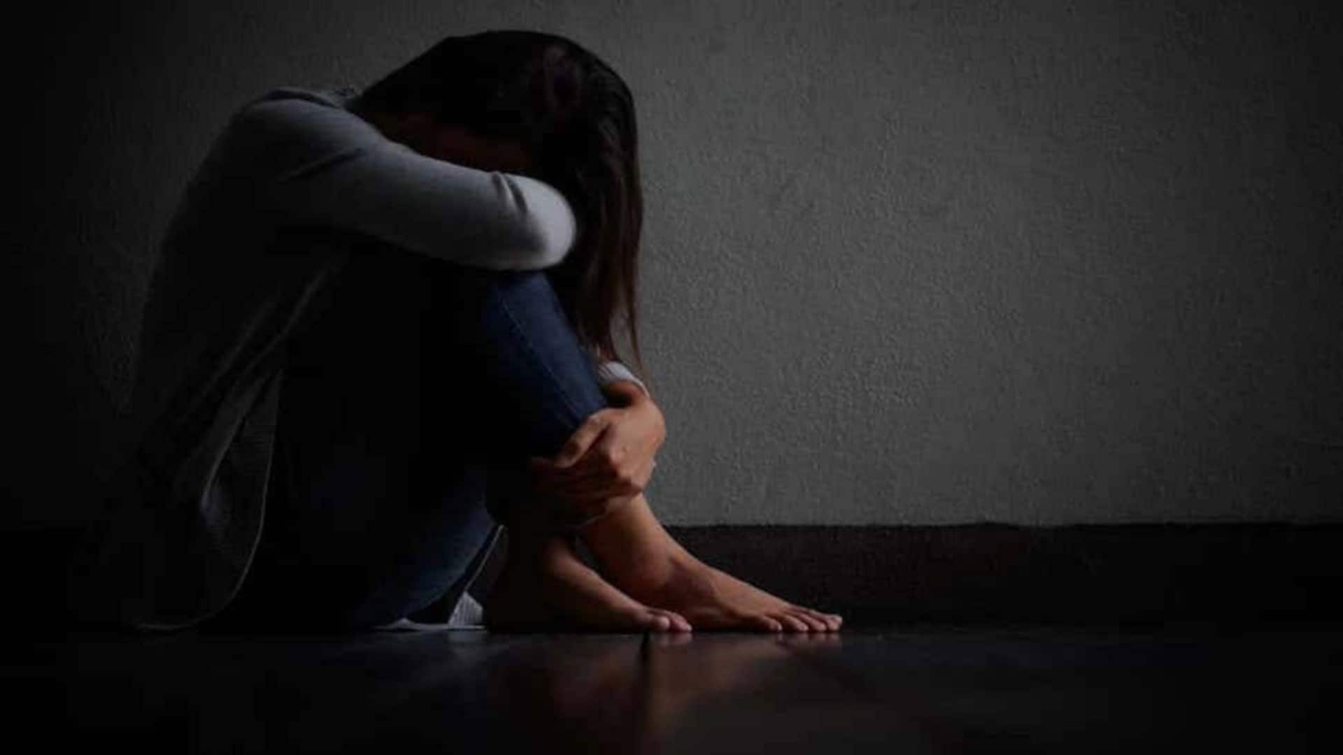 गाजियाबाद: 3 बहनों ने आत्महत्या की, ऑनलाइन गेम का आखिरी टास्क पूरा कर बालकनी से कूदीं 