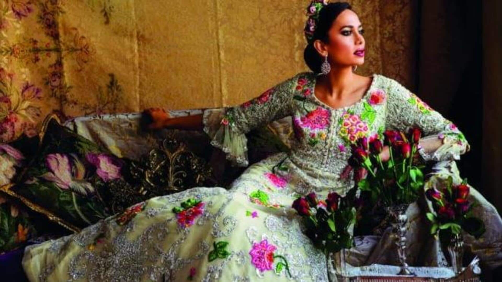 हर महिला के पास होने चाहिए ये 5 तरह के अनारकली सूट, लगेंगी स्टाइलिश