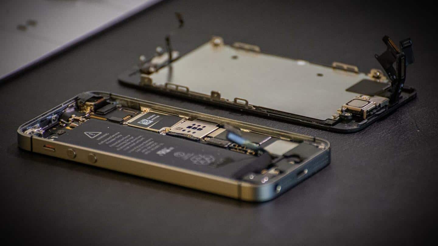 आईफोन यूजर्स घर बैठे ठीक कर सकेंगे टूटी स्क्रीन या खराब बैटरी, नया प्रोग्राम लाई ऐपल