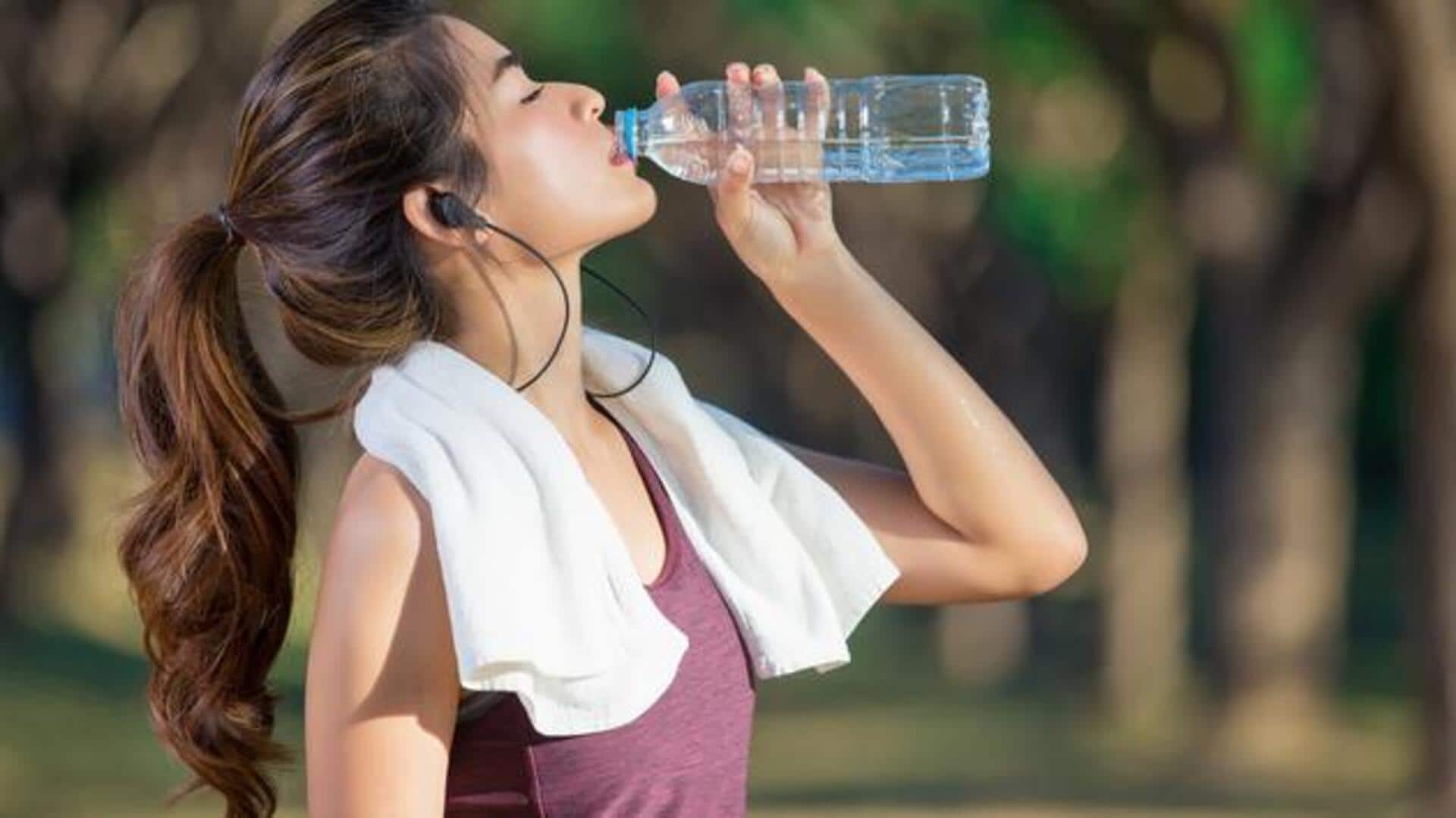 ट्रेन से यात्रा करने पर क्यों हो सकता है डिहाइड्रेशन? जानिए इसके कारण