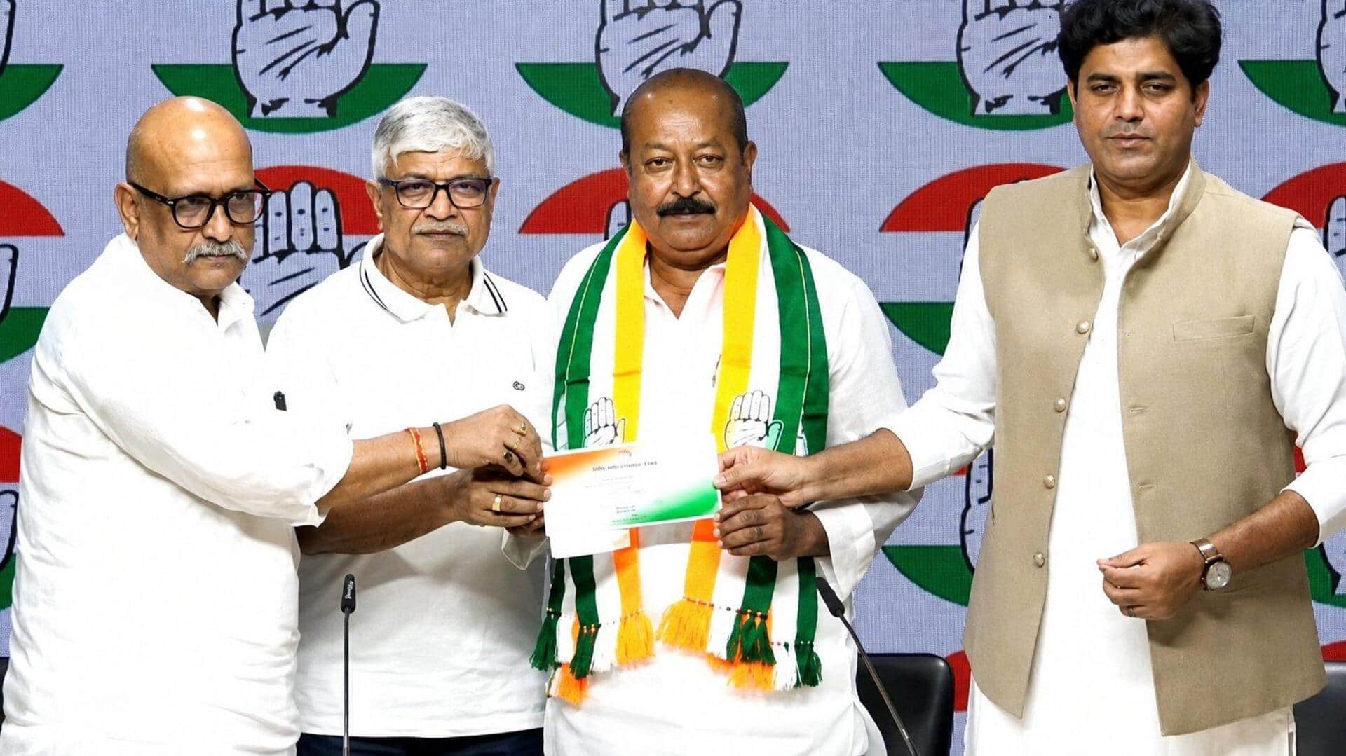ओवैसी के प्रमुख नेता आसिम वकार कांग्रेस में शामिल, बोले- भाजपा पर चुप है AIMIM
