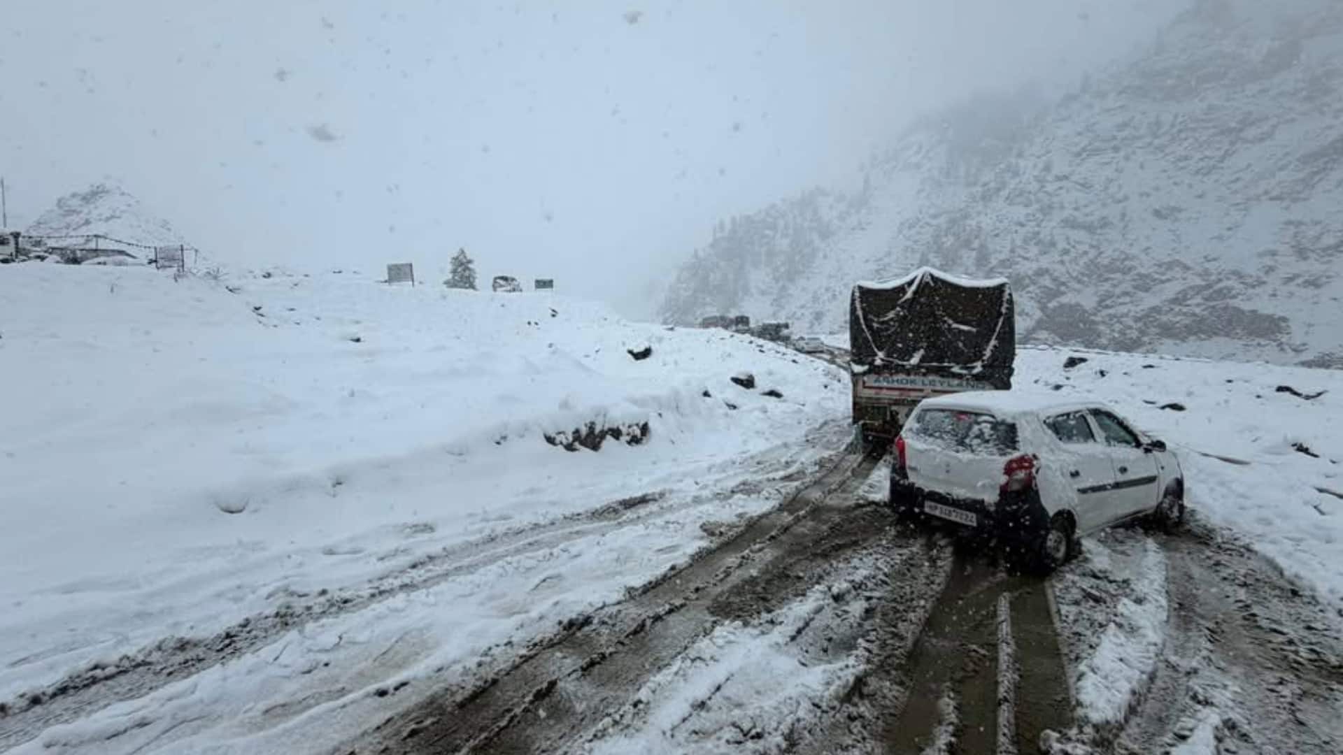 देशभर में इस बार हाड़ कंपा देगी कड़ाके की सर्दी, पारा 15 डिग्री तक पहुंचा देशभर में इस बार हाड़ कंपा देगी कड़ाके की सर्दी, पारा 15 डिग्री तक पहुंचा
