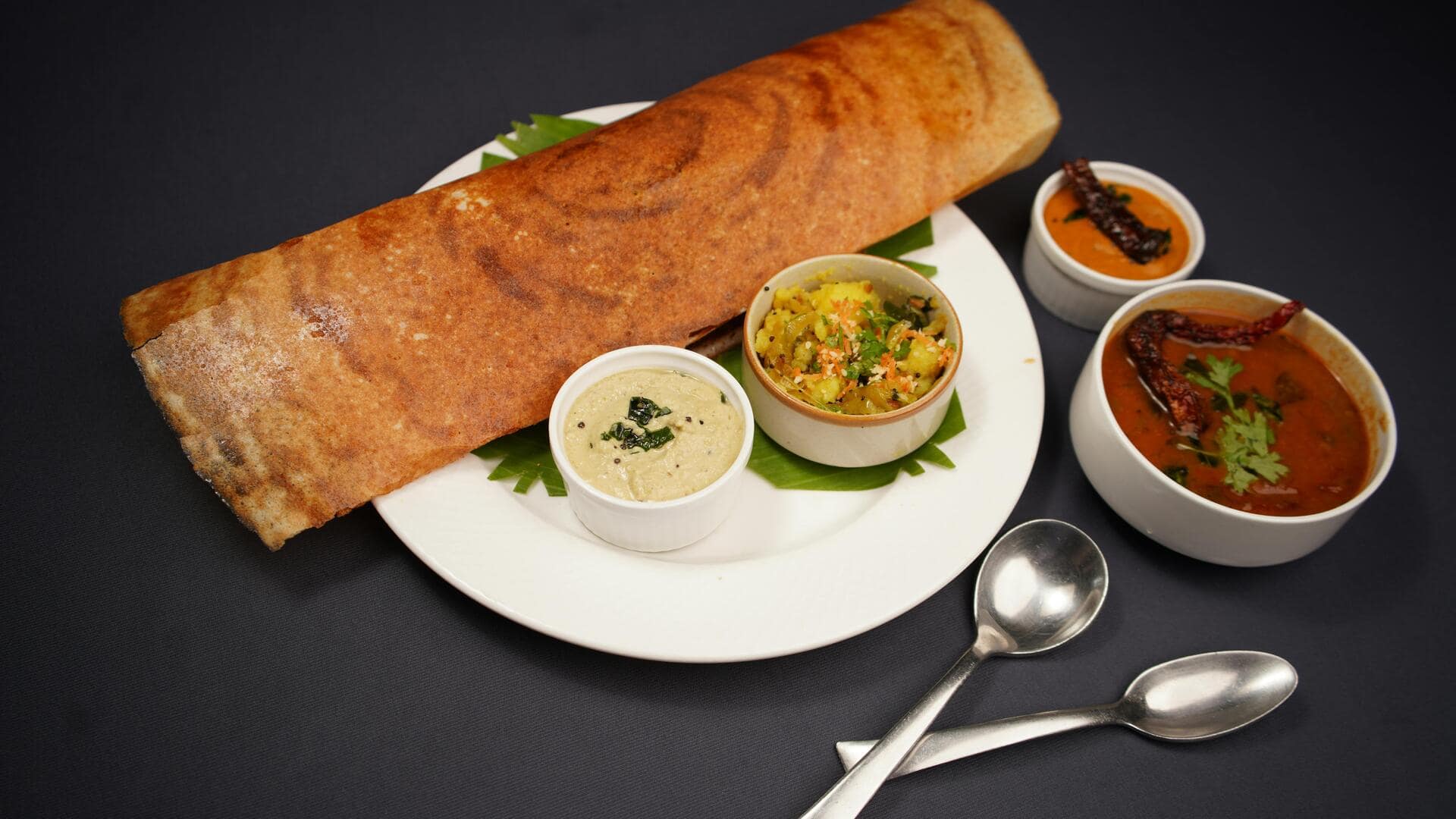 रात के खाने के लिए चुनें ये 5 सेहतमंद दक्षिण भारतीय व्यंजन, आसान है बनाना