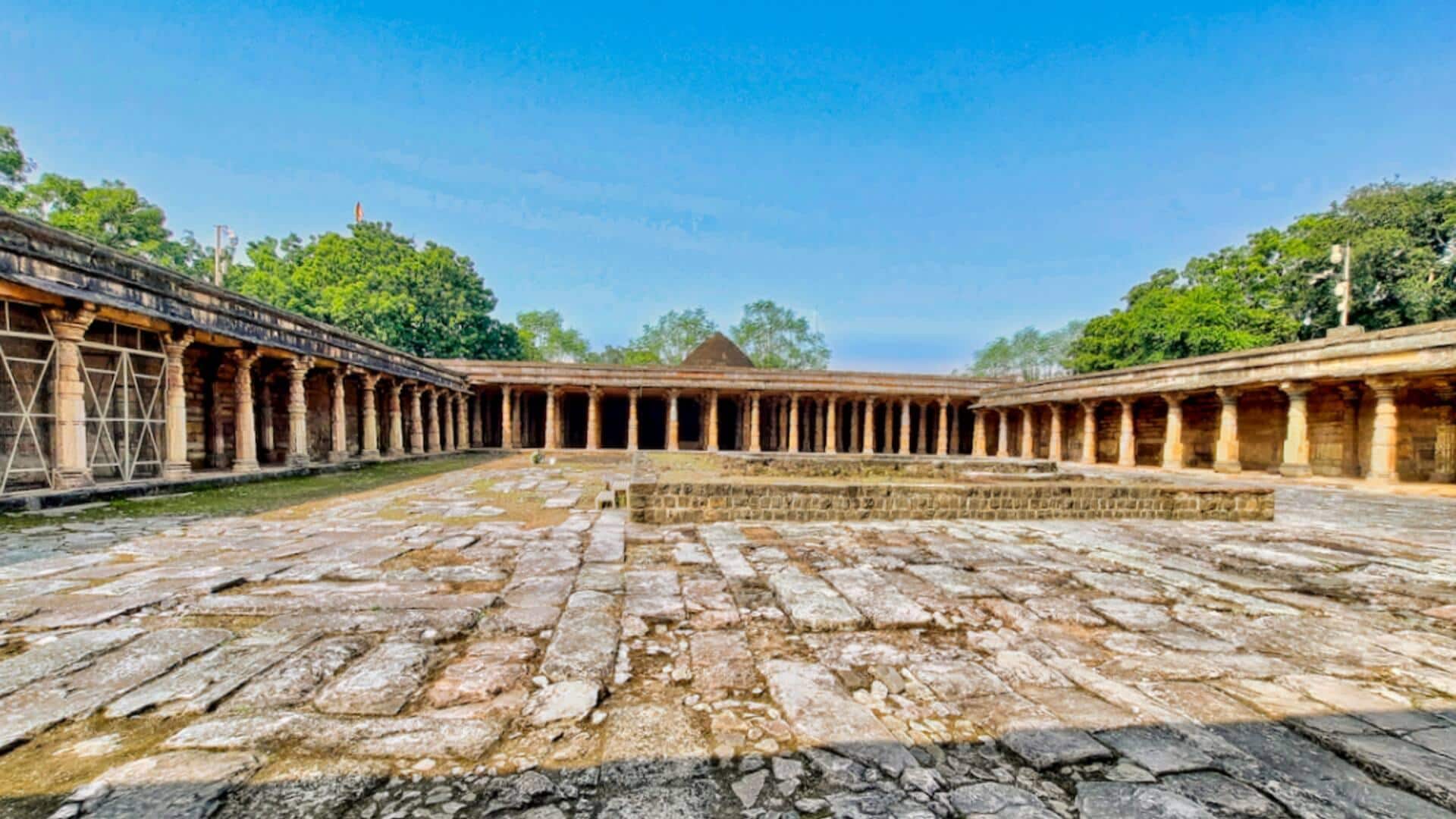 मध्य प्रदेश हाई कोर्ट ने धार की विवादित भोजशाला को मंदिर घोषित किया