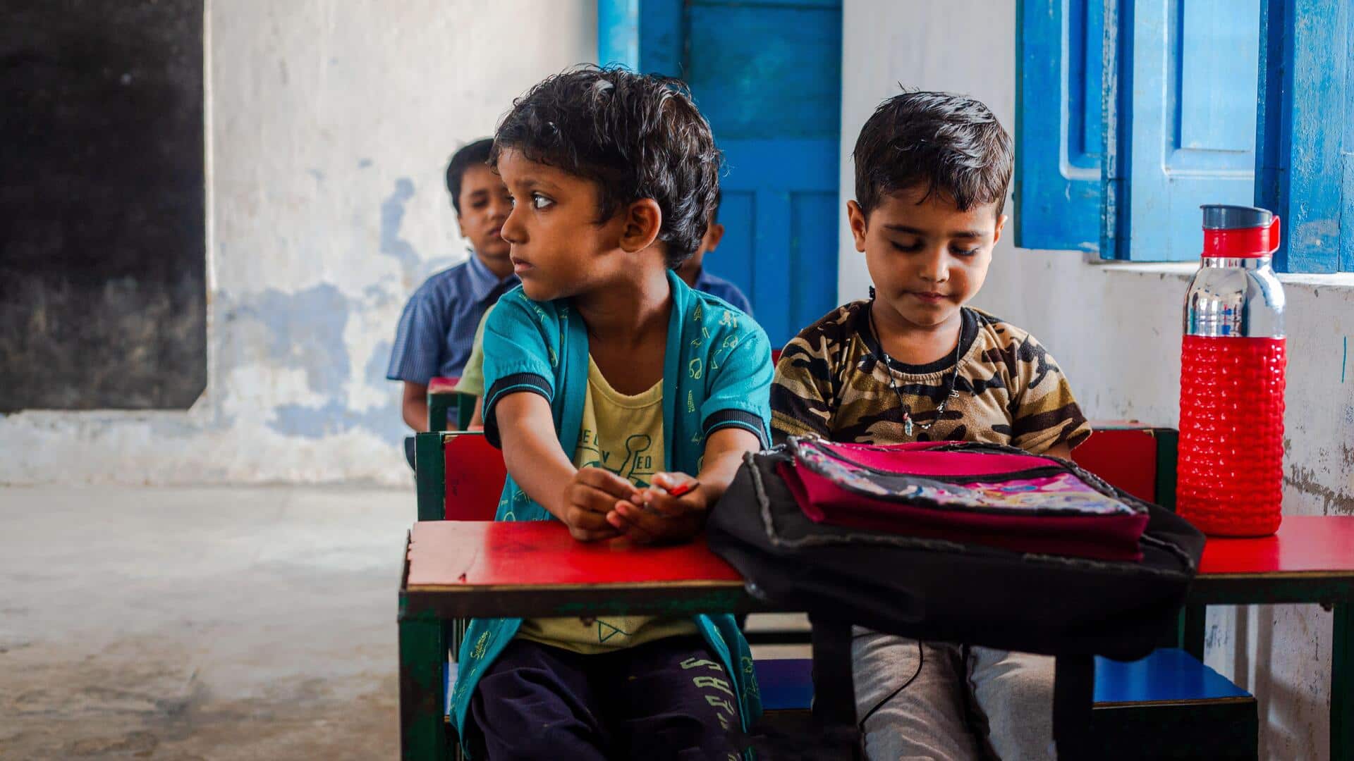 बच्चों को बुरी संगत से बचाने के लिए अपनाएं ये तरीके, भविष्य के लिए है जरूरी