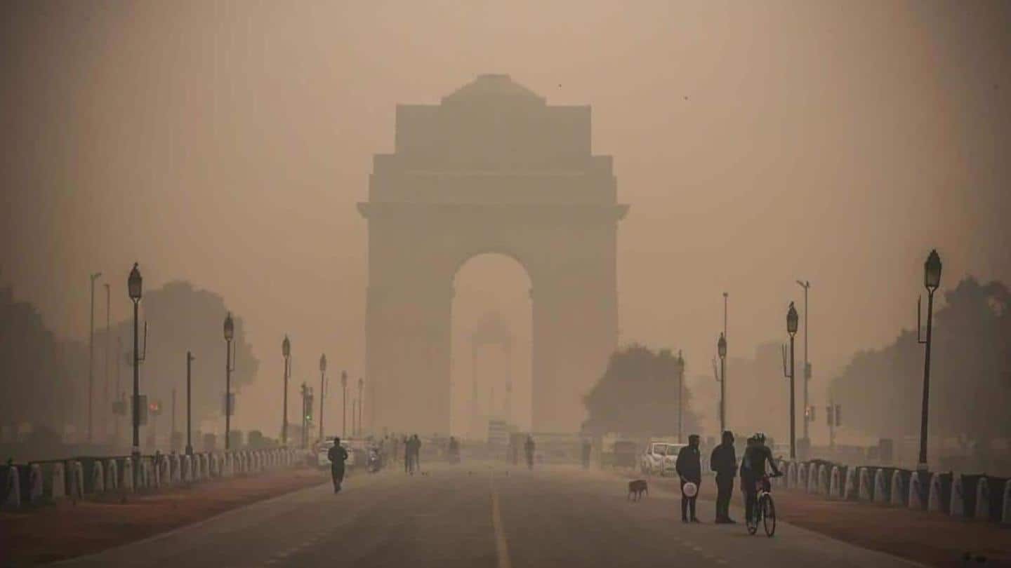 वायु प्रदूषण: दिल्ली में अगले आदेश तक बंद रहेंगे स्कूल, केवल ऑनलाइन कक्षाएं लगेंगी