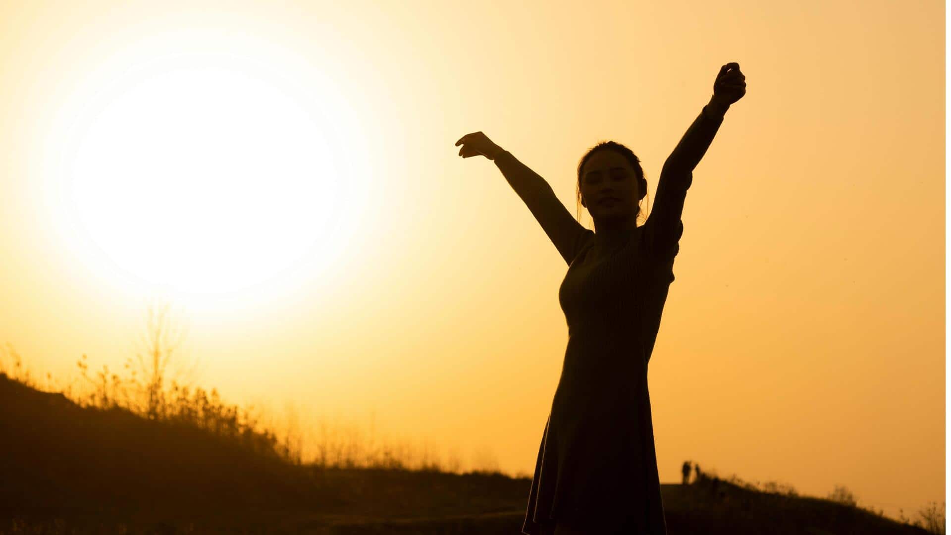 गर्मियों के दौरान इन 5 आदतों को अपनाएं, ऊर्जा से रहेंगे भरपूर