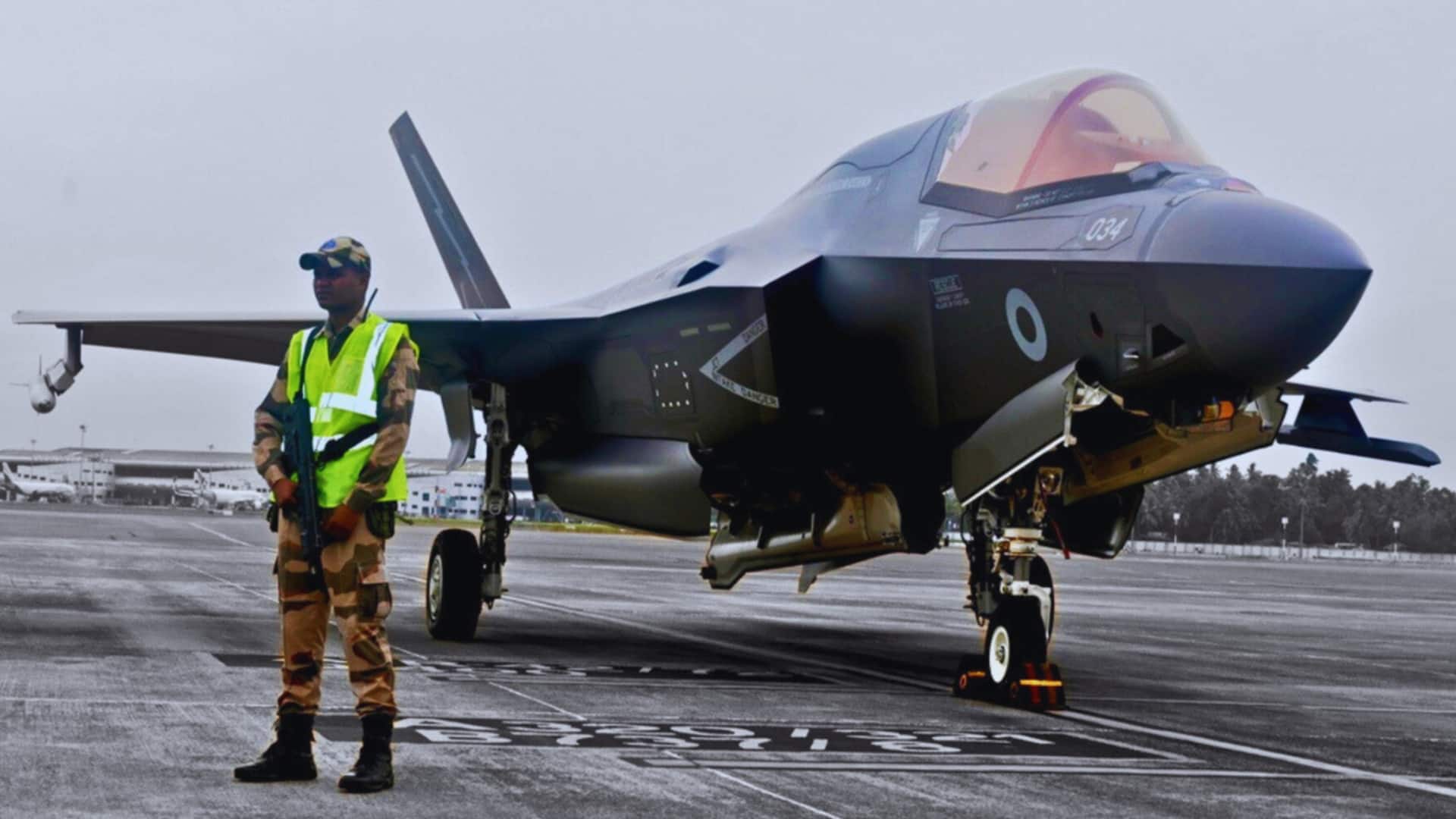ब्रिटेन का लड़ाकू विमान F-35 बीते 10 दिनों से केरल में क्यों खड़ा है? ब्रिटेन का लड़ाकू विमान F-35 बीते 10 दिनों से केरल में क्यों खड़ा है?