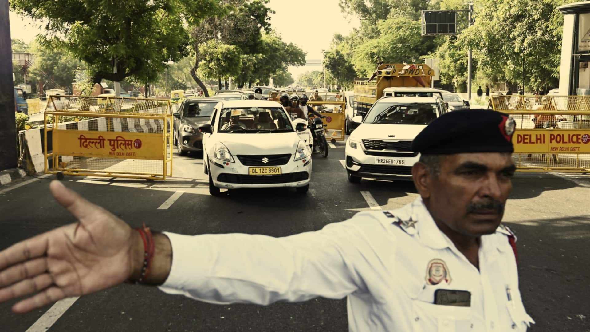 दिल्ली में कल इन रास्तों पर बंद रहेगा यातायात, गणतंत्र दिवस की हो रही तैयारी