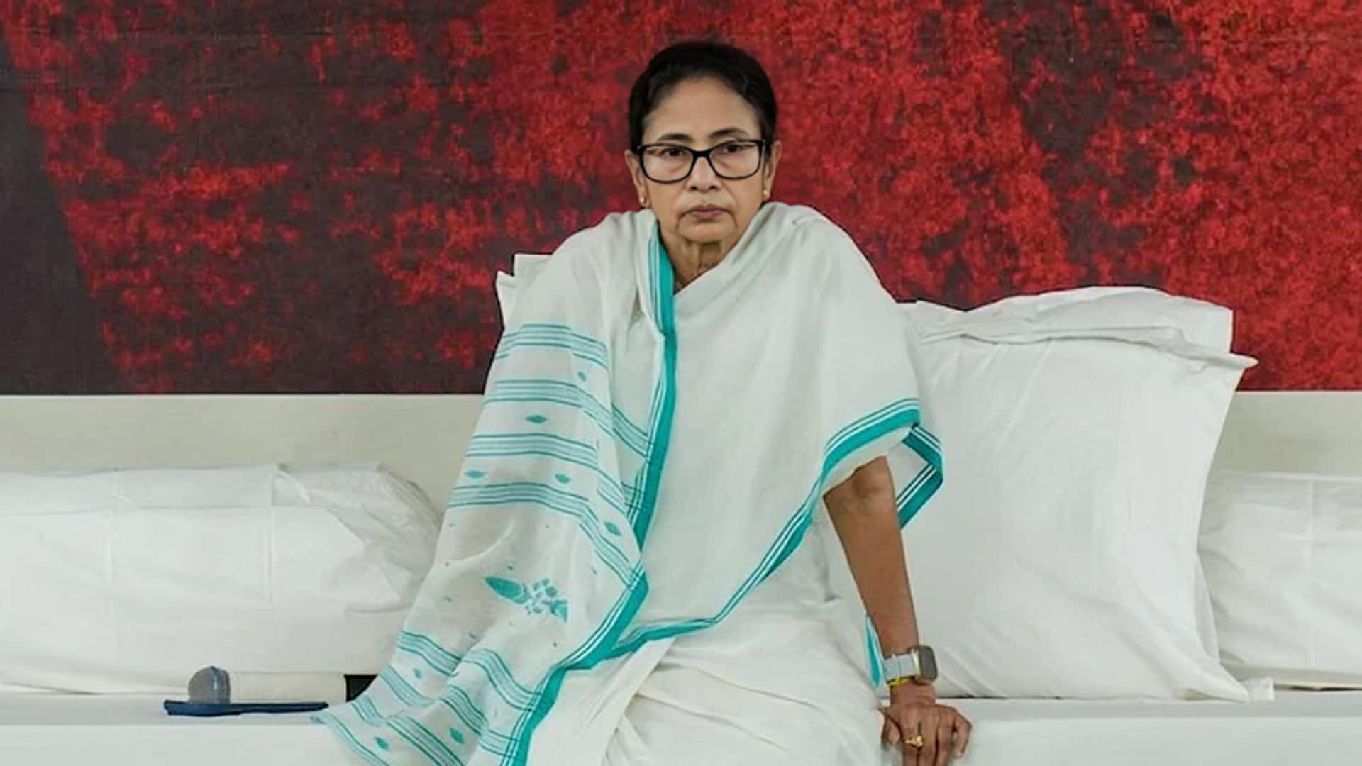 तृणमूल कांग्रेस ने अपनी सभी समितियां और अनुषांगिक संगठन को भंग किया