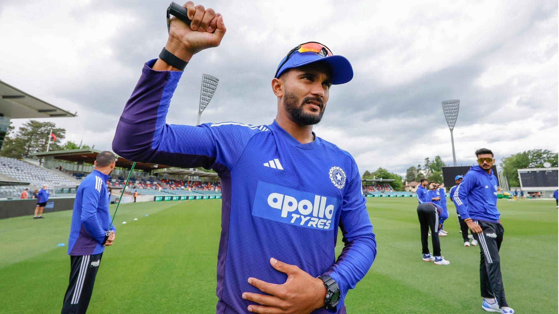 ऑस्ट्रेलिया बनाम भारत: नितीश रेड्डी चोट के चलते शुरुआती 3 टी-20 मैचों से हुए बाहर ऑस्ट्रेलिया बनाम भारत: नितीश रेड्डी चोट के चलते शुरुआती 3 टी-20 मैचों से हुए बाहर