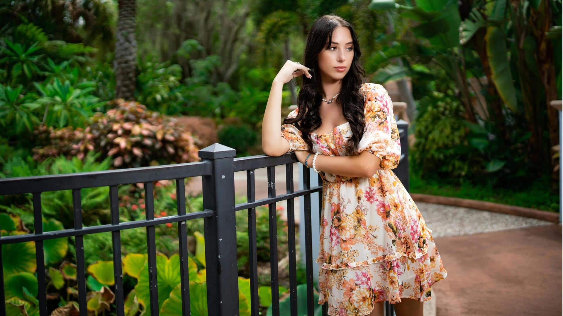 ईस्टर के मौके पर महिलाएं पहन सकती हैं ये ट्रेंडी कपड़े, लगेंगी बेहद खूबसूरत