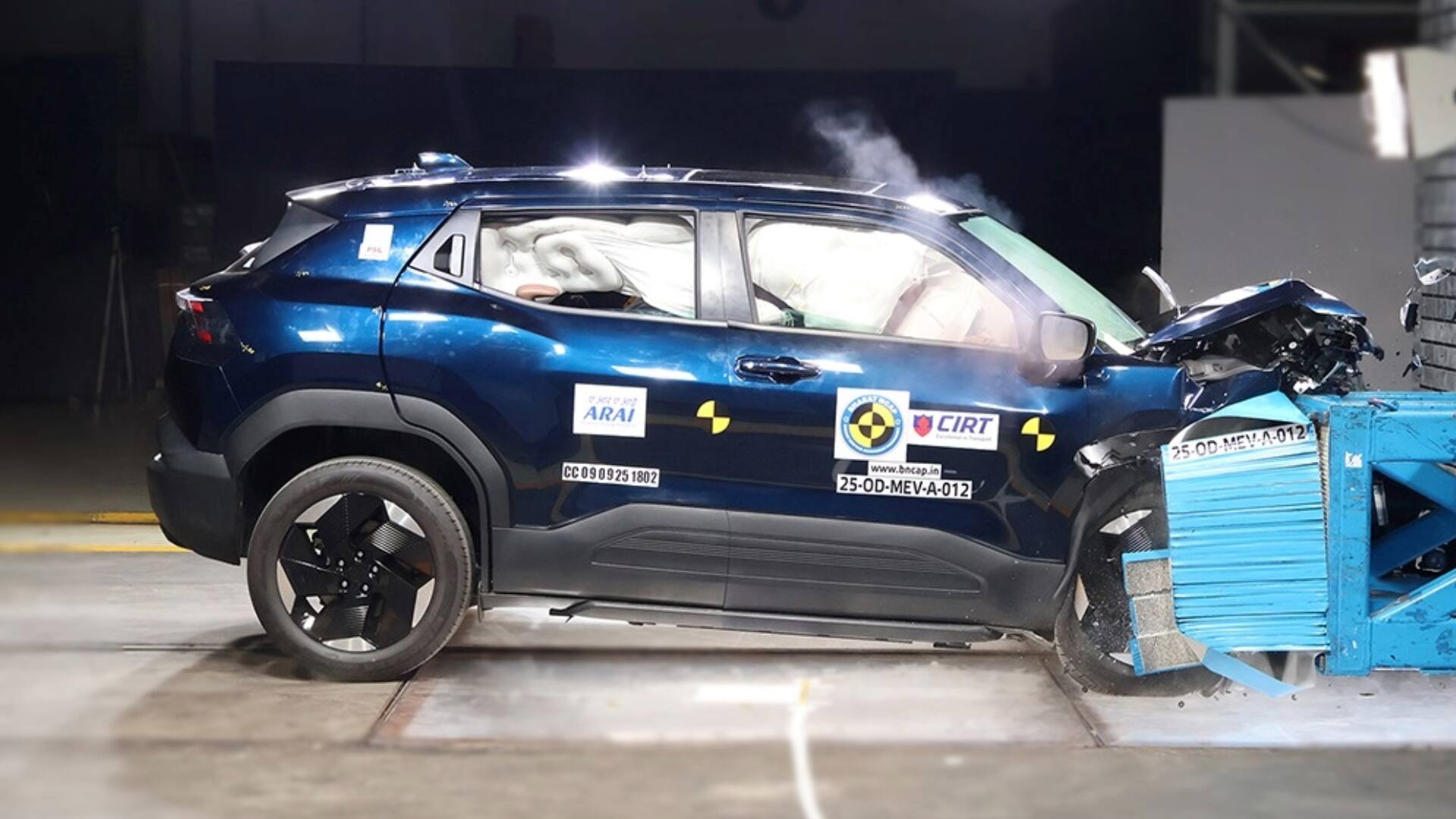 मारुति सुजुकी E-विटारा ने क्रैश टेस्ट में हासिल की 5-स्टार रेटिंग, जानिए इसके सेफ्टी फीचर 