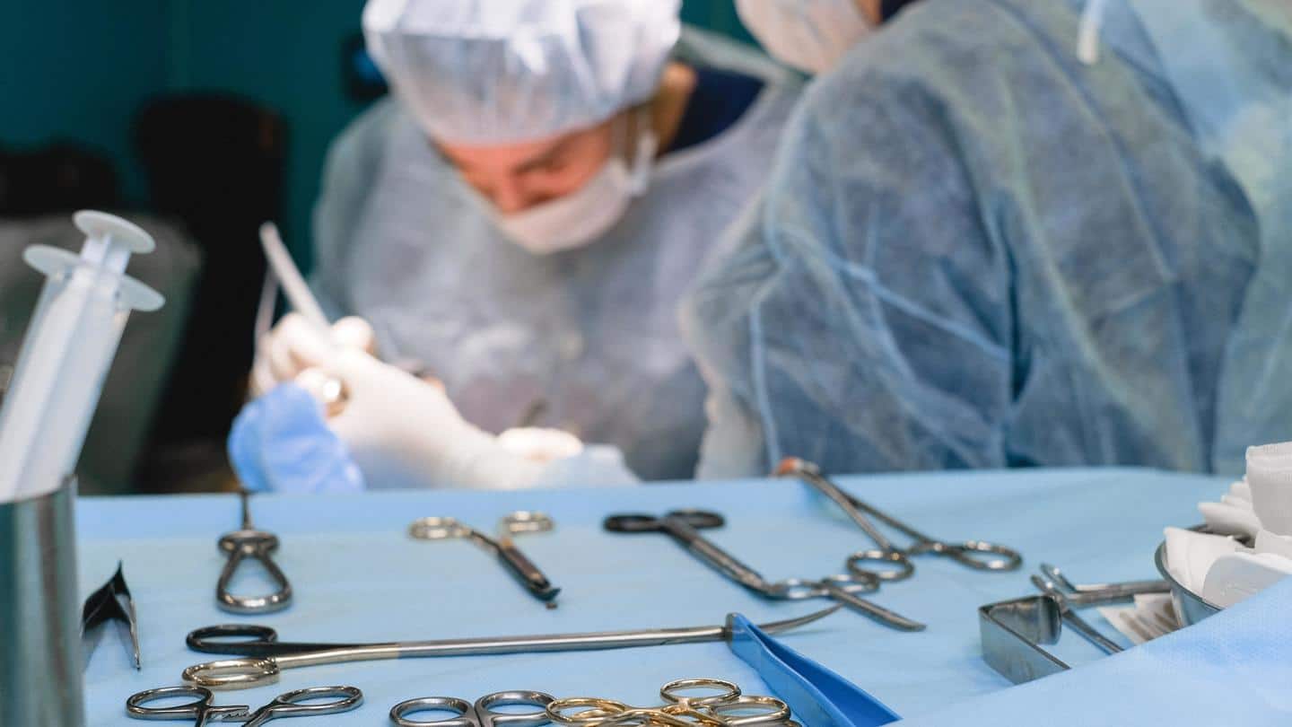 उत्तर प्रदेश: ऑपरेशन के बाद महिला के पेट में छोड़ा तौलिया, डॉक्टर के खिलाफ जांच शुरू