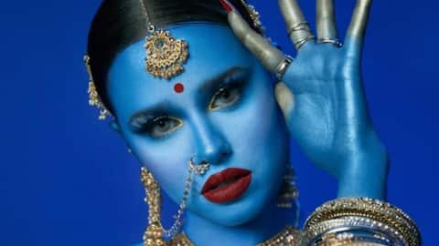 विवादित म्यूजिक वीडियो 'ट्रू ब्लू' से चर्चा में आईं टॉमी जेनेसिस कौन हैं? 