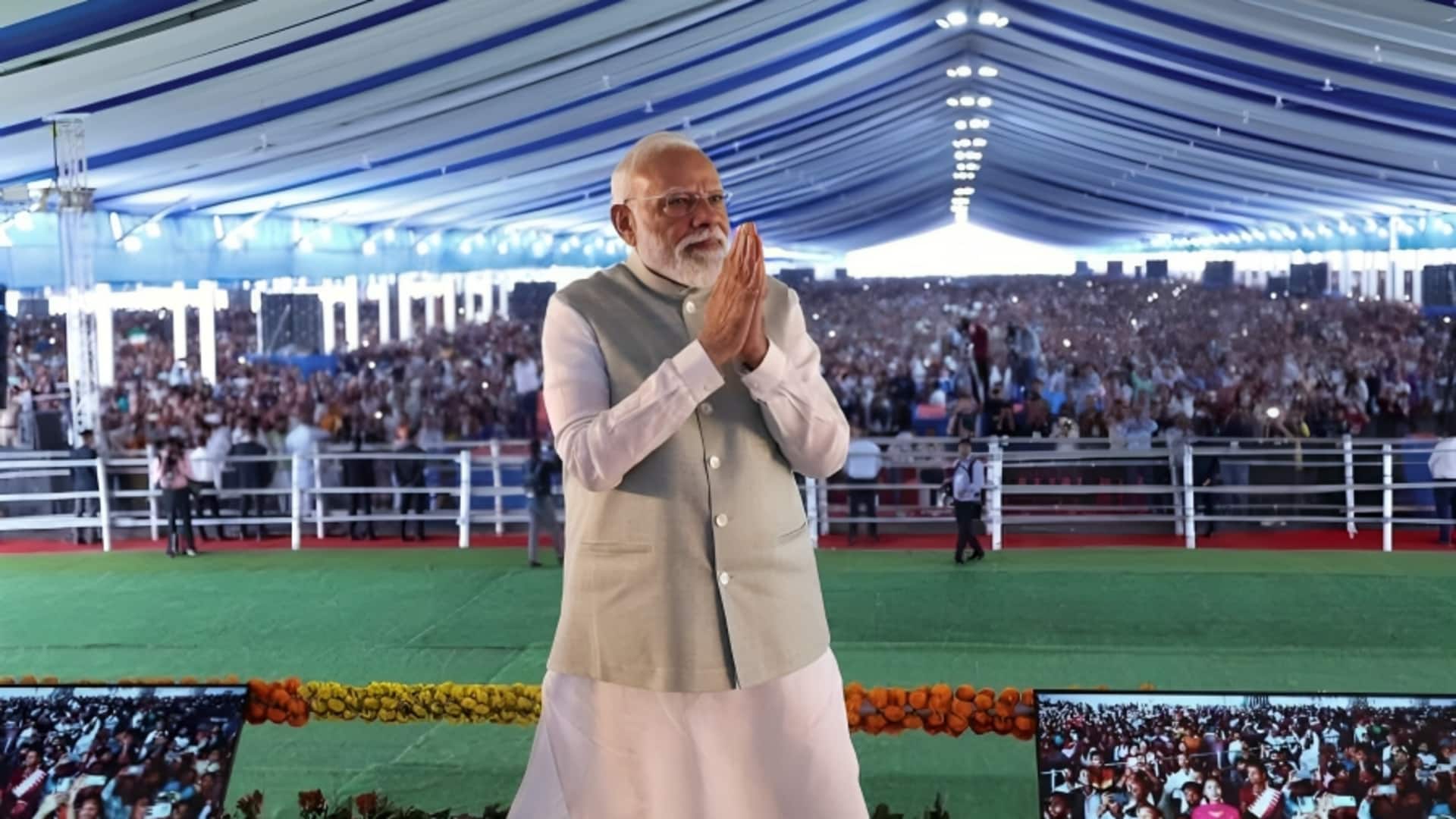 गाजियाबाद: प्रधानमंत्री मोदी के कार्यक्रम के लिए स्कूल बंद, बाद में वापस लिया आदेश 