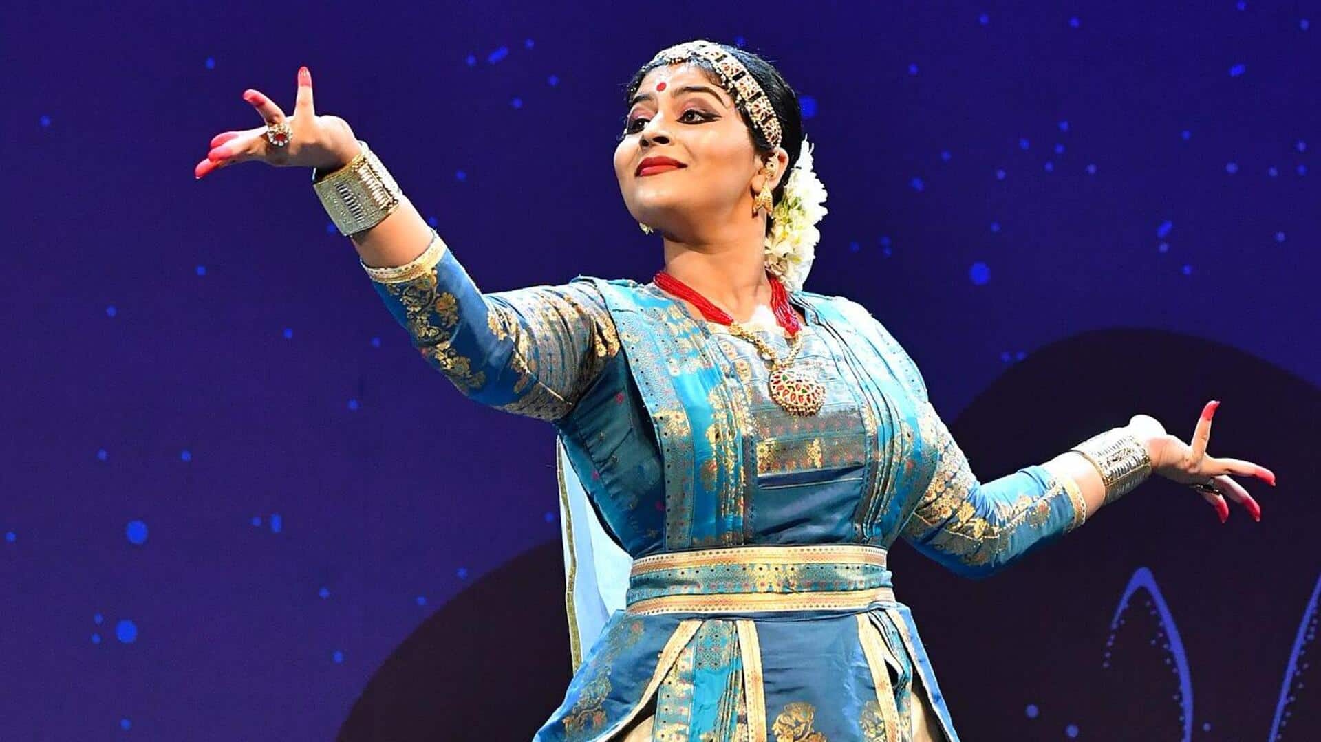 कला का बेहतरीन रूप है सत्रीया नृत्य, जानिए इसे करने से मिलने वाले फायदे कला का बेहतरीन रूप है सत्रीया नृत्य, जानिए इसे करने से मिलने वाले फायदे