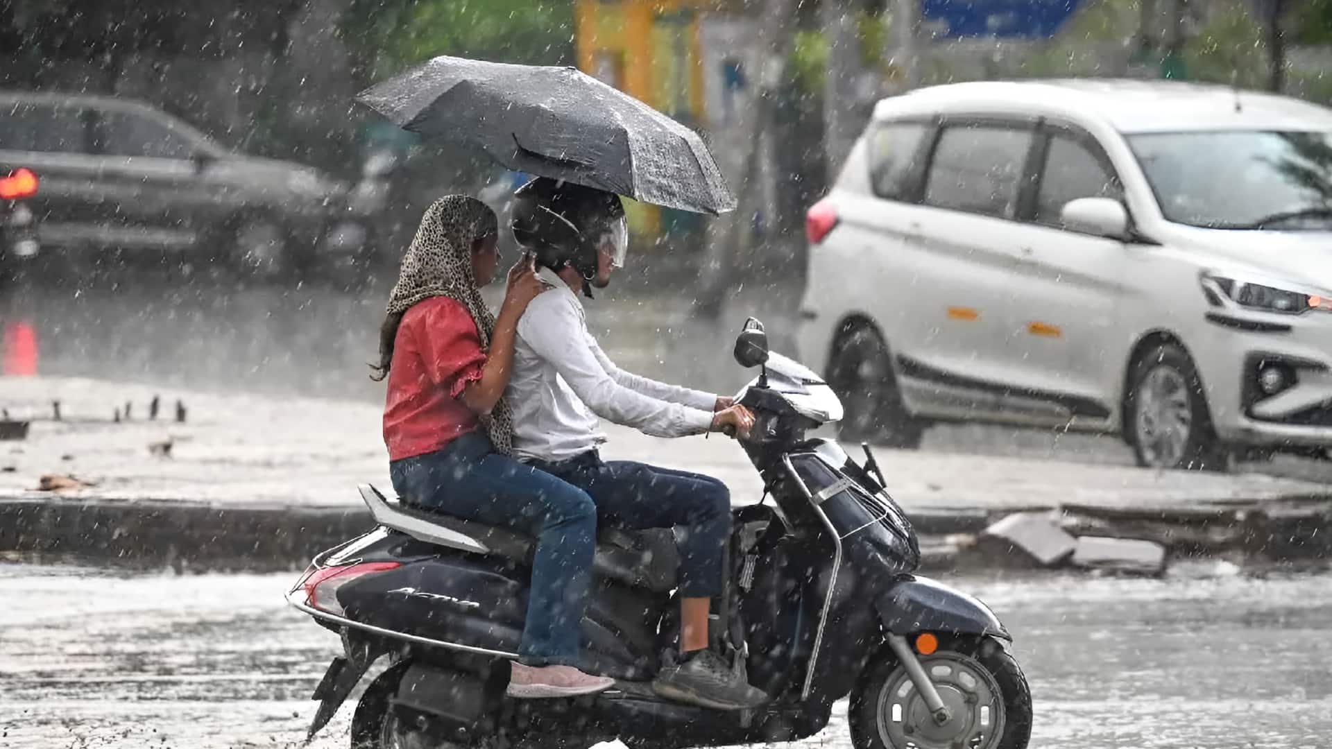 दिल्ली से लेकर बिहार तक बिगड़ेगा मौसम, बारिश-अंधड़ की चेतावनी