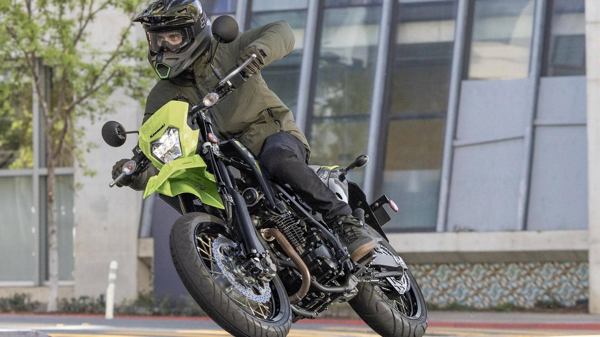 2026 कावासाकी KLX230 भारत में लॉन्च, कीमत में हुई भारी कटौती 2026 कावासाकी KLX230 भारत में लॉन्च, कीमत में हुई भारी कटौती