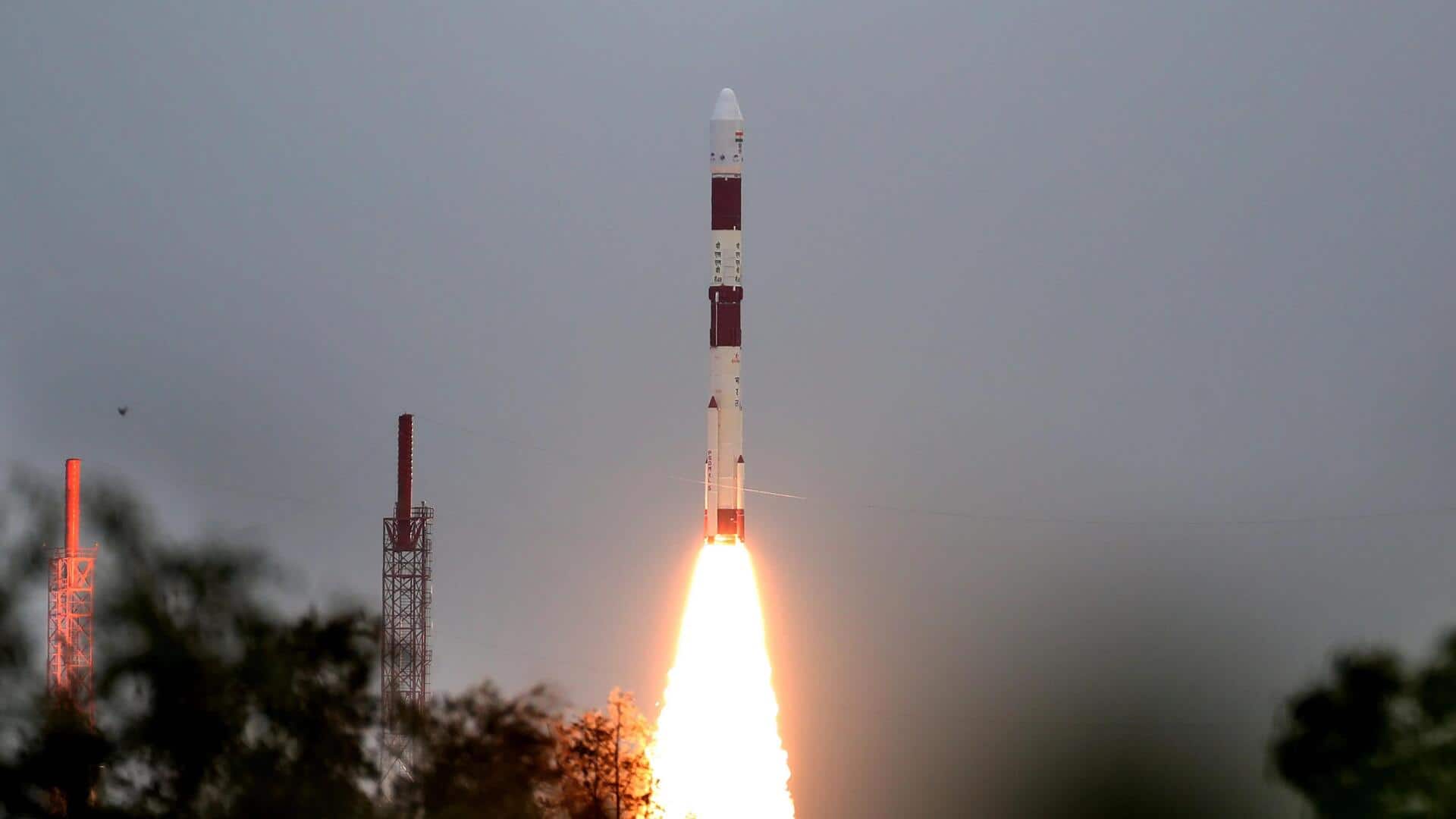 ISRO ने अंतरिक्ष में रचा एक और इतिहास, लॉन्च किया सबसे भारी उपग्रह 