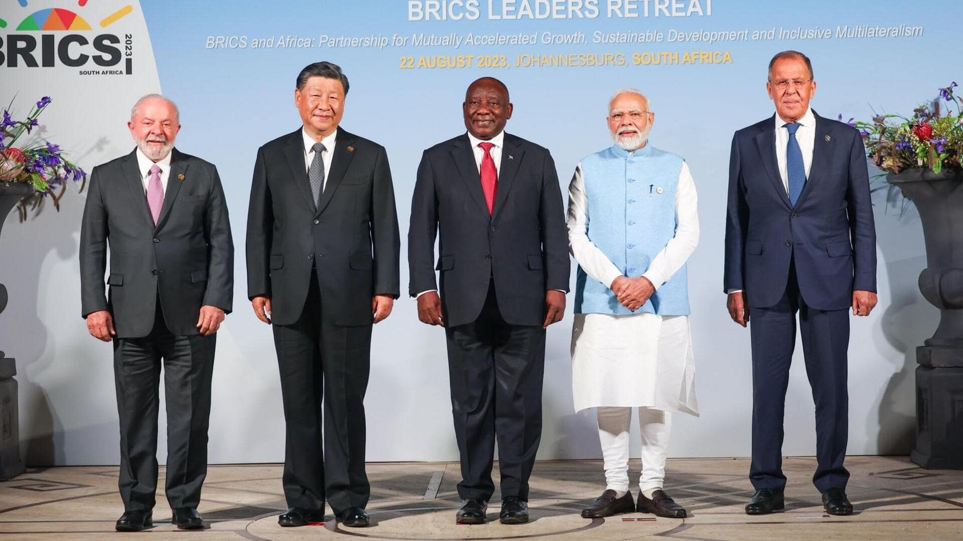 डोनाल्ड ट्रंप की BRICS देशों को 100 प्रतिशत शुल्क लगाने की धमकी, भारत भी है शामिल