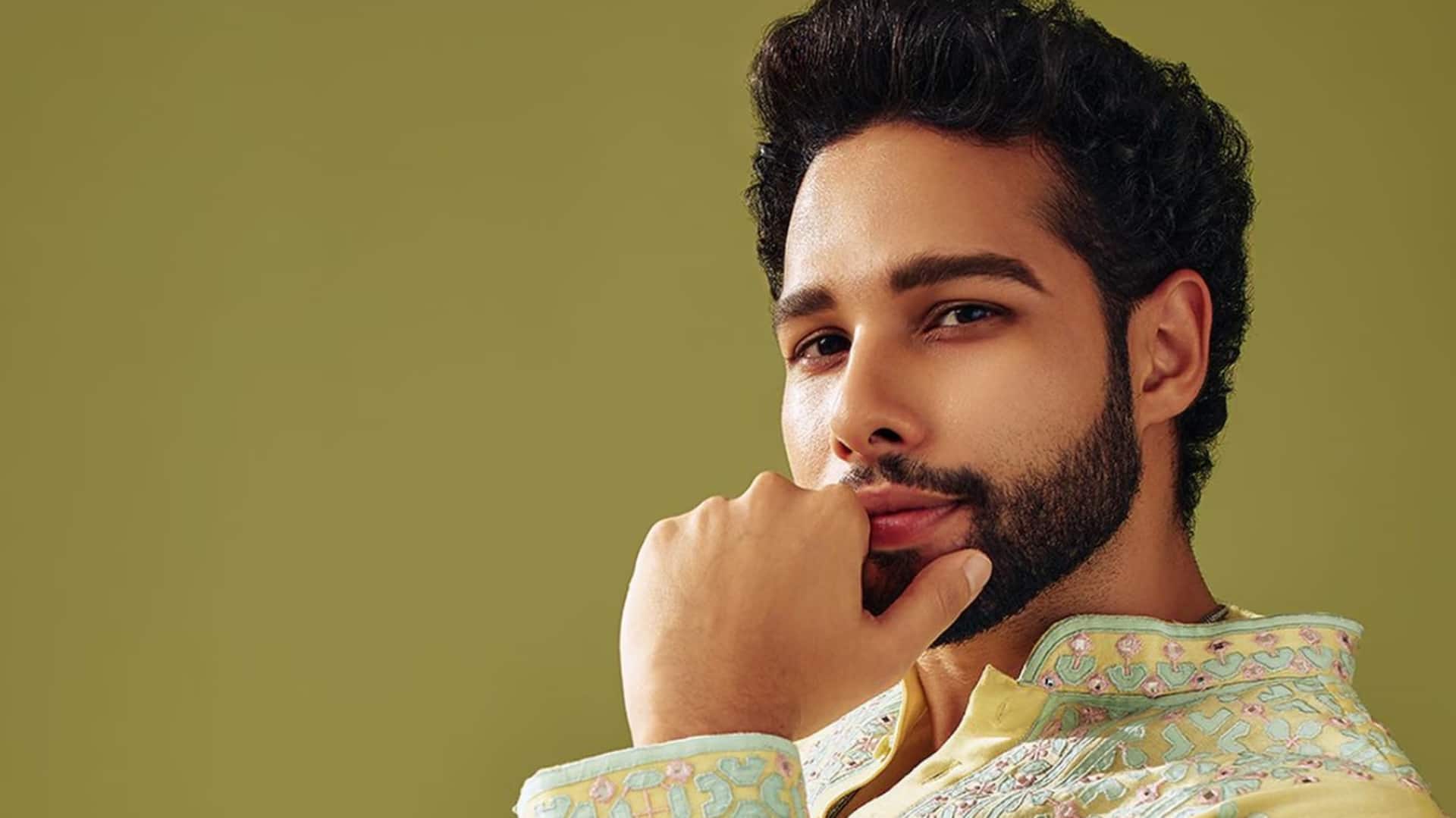 सिद्धांत चतुर्वेदी को मिला करियर का सबसे बड़ा किरदार, इस दिग्गज निर्देशक की बायोपिक लगी हाथ