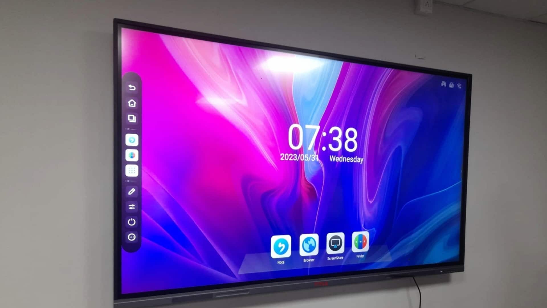 सरकार ने इलेक्ट्रॉनिक सामानों पर बढ़ाई कस्टम ड्यूटी, जानिए क्यों उठाया कदम