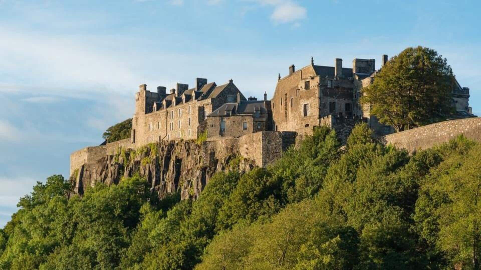 स्कॉटलैंड के ये 4 किले हैं बहुत खूबसूरत, यात्रा में शामिल करने से मिलेगा शानदार अनुभव