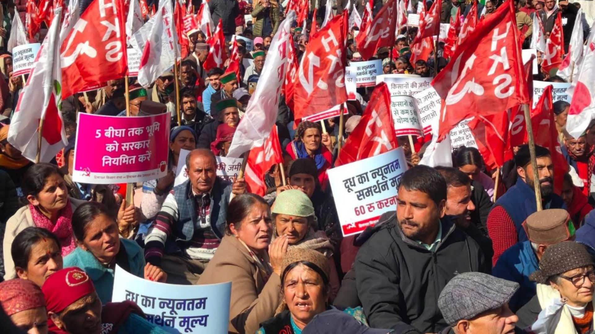 #NewsBytesExplainer: भारत-अमेरिका व्यापार समझौते में ऐसा क्या है, जो सड़कों पर उतरे किसान?