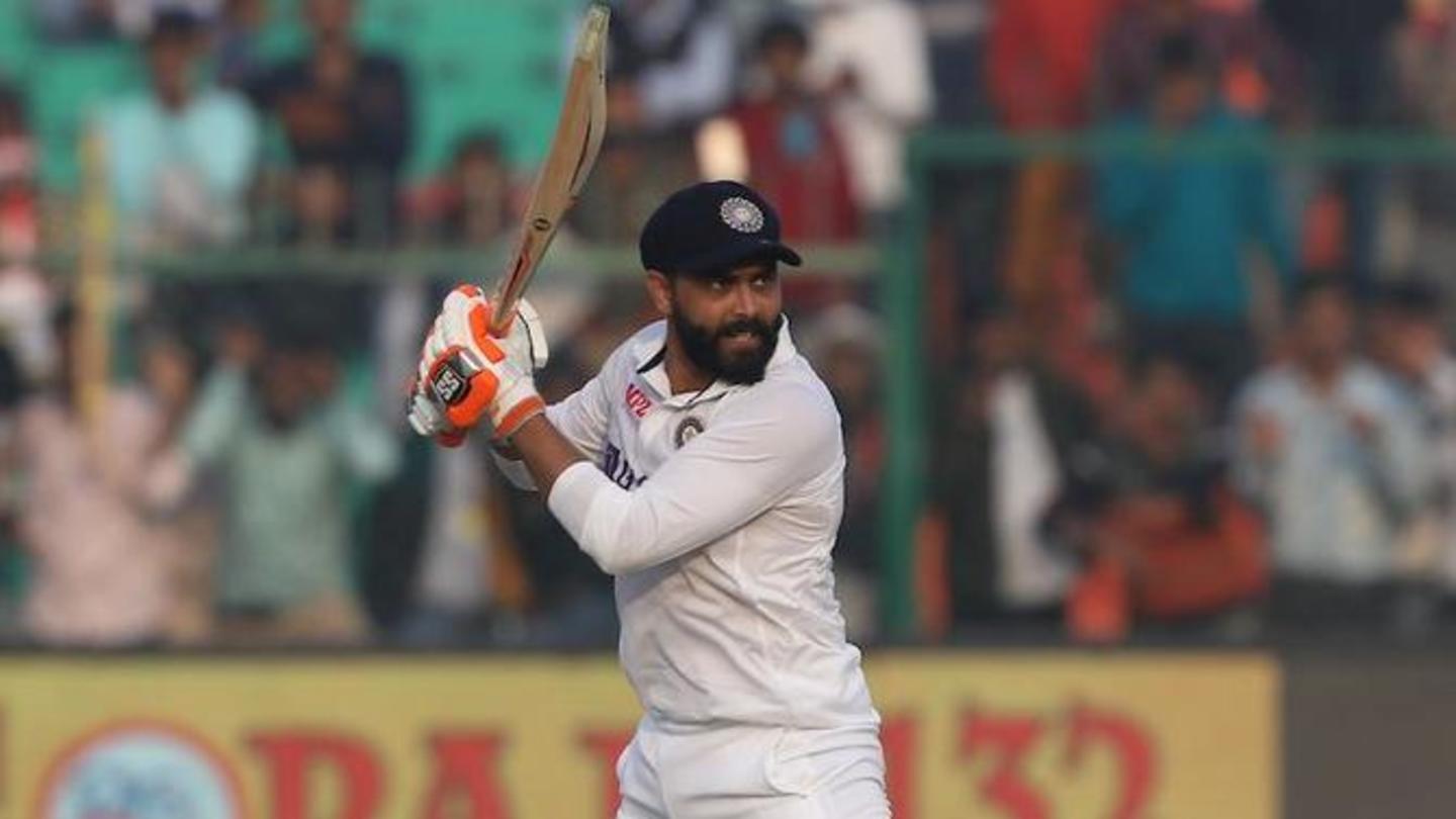 जडेजा ने लगाया 17वां अर्धशतक जडेजा ने लगाया 17वां अर्धशतक