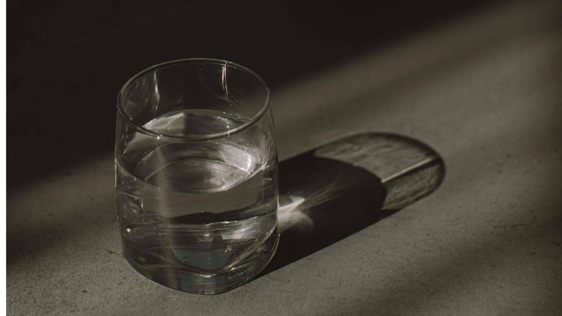 सुबह की शुरुआत सकारात्मक ऊर्जा से करना चाहते हैं? अपनाएं ये 5 सरल तरीके