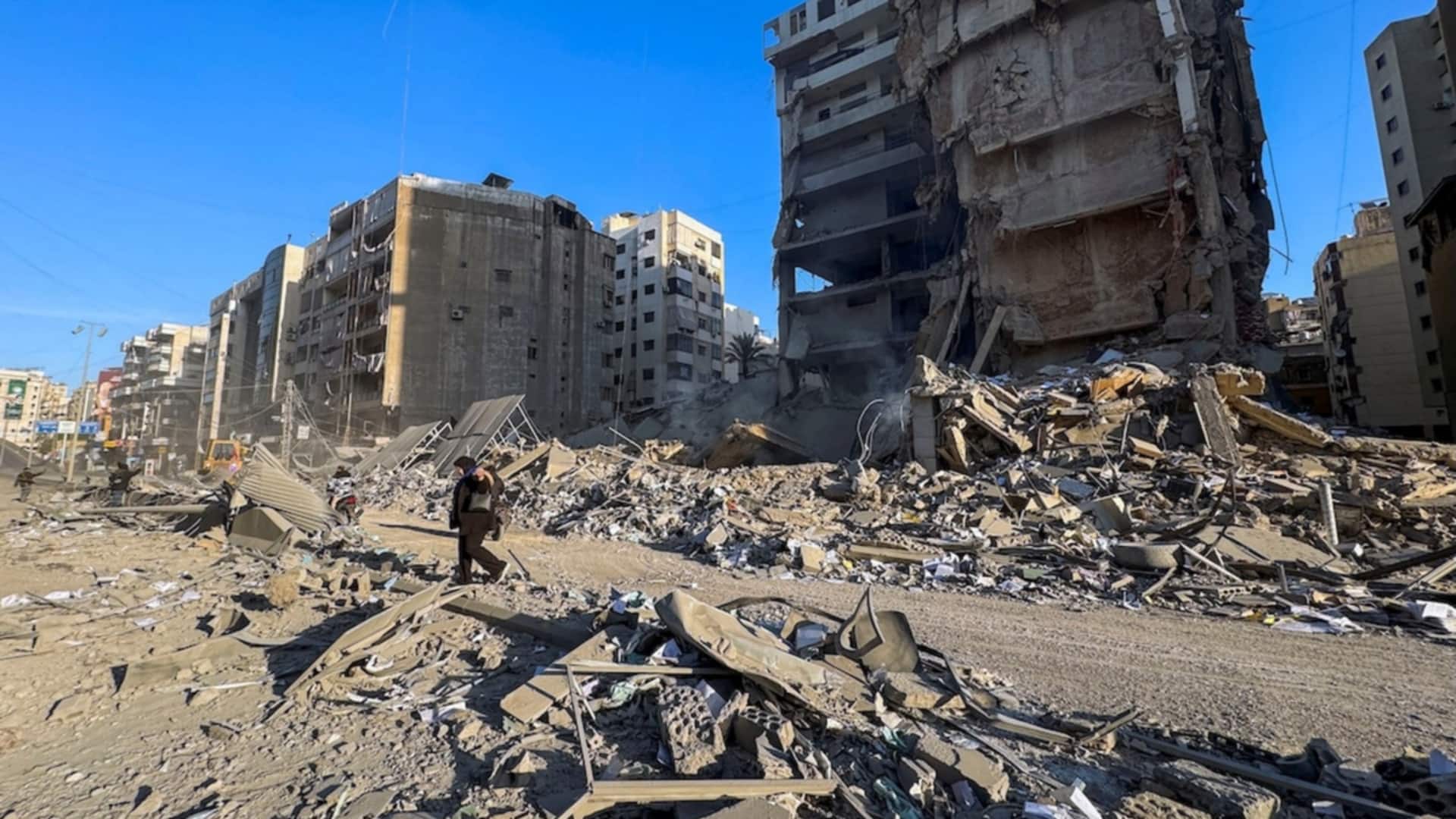 #NewsBytesExplainer: ईरान के साथ युद्ध विराम, लेकिन लेबनान पर क्यों जारी हैं इजरायल के हमले?