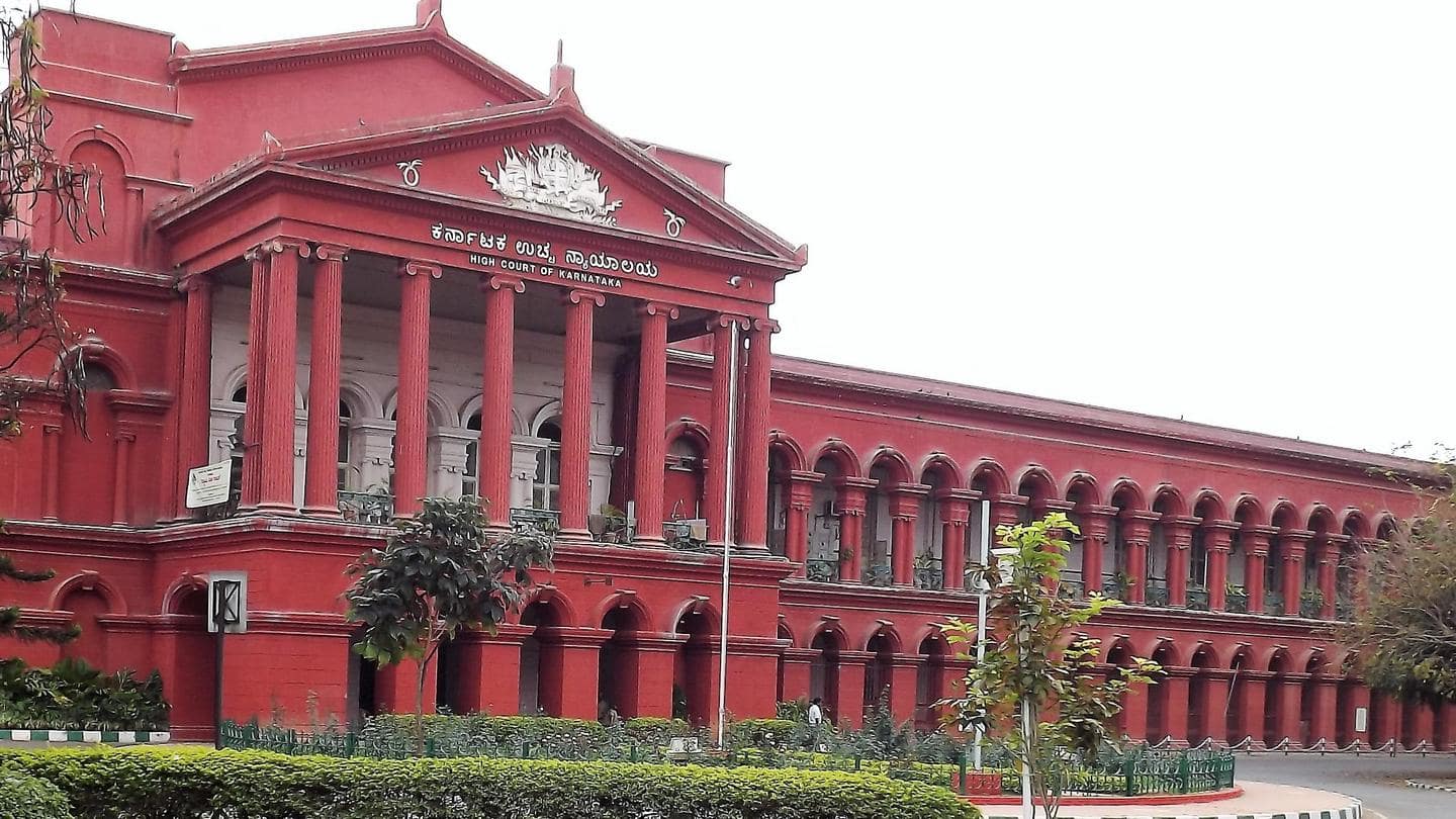 हिजाब विवाद मामले में कर्नाटक हाई कोर्ट में पूरी हुई सुनवाई, फैसला सुरक्षित रखा