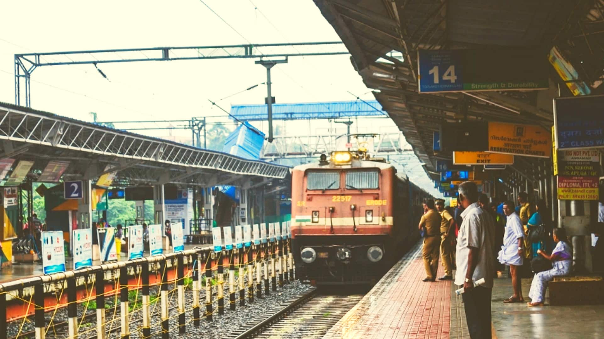 कोहरे के कारण भारतीय रेलवे की 25 ट्रेनें मार्च तक निरस्त, देखें सूची