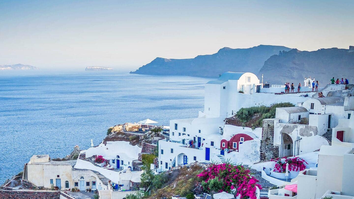 ग्रीस के ये पांच बेहतरीन होटल आपकी यात्रा को बना सकते हैं यादगार