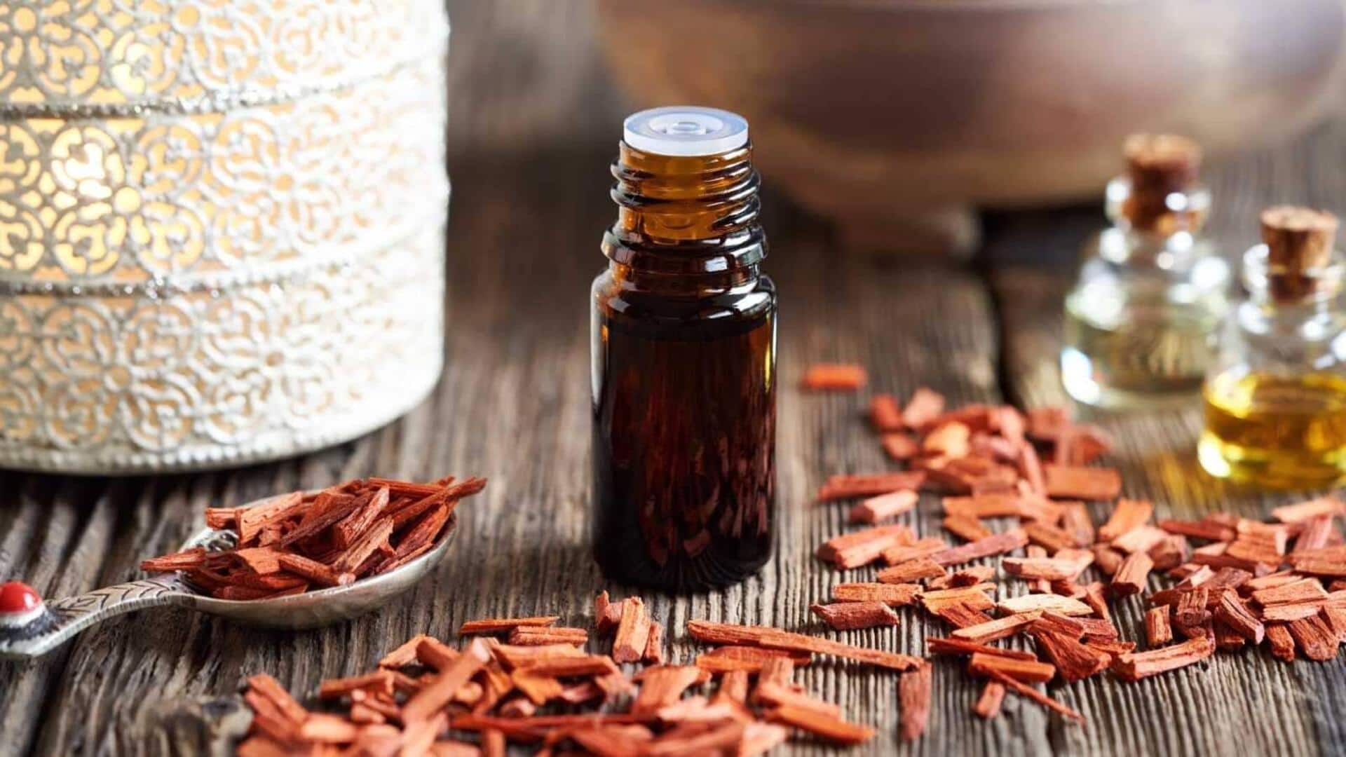 घर में इन 5 तरीकों से करें चंदन के तेल का इस्तेमाल, मिलेंगे कई फायदे