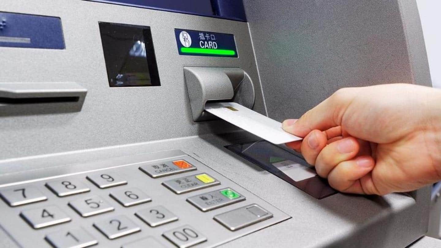 ATM से नहीं निकला पैसा पर अकाउंट से हो जाए डेबिट तो क्या करें?