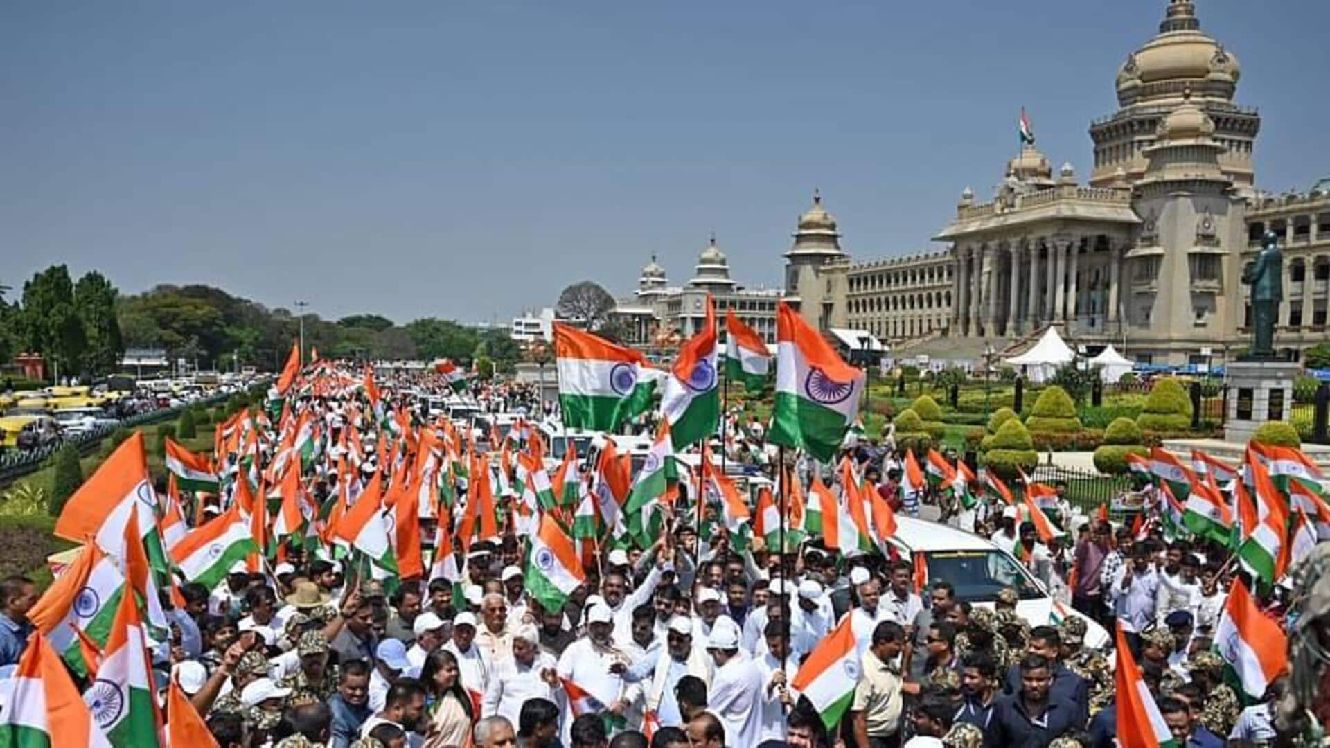 कर्नाटक भाजपा ने भारतीय सेना के समर्थन में निकाली 'तिरंगा यात्रा', दिया एकजुटता का संदेश कर्नाटक भाजपा ने भारतीय सेना के समर्थन में निकाली 'तिरंगा यात्रा', दिया एकजुटता का संदेश