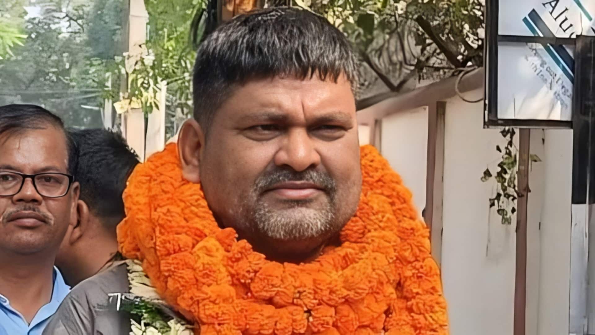 बिहार में मतदान से पहले प्रशांत किशोर को झटका, जन सुराज के उम्मीदवार भाजपा में शामिल