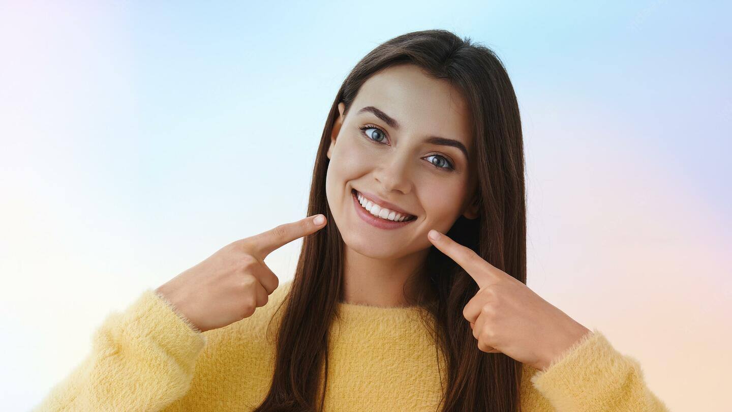 सफेद दांतों के लिए टूथब्रश की जगह हाइड्रोजेल थेरेपी को अपनाना होगा बेहतर- स्टडी
