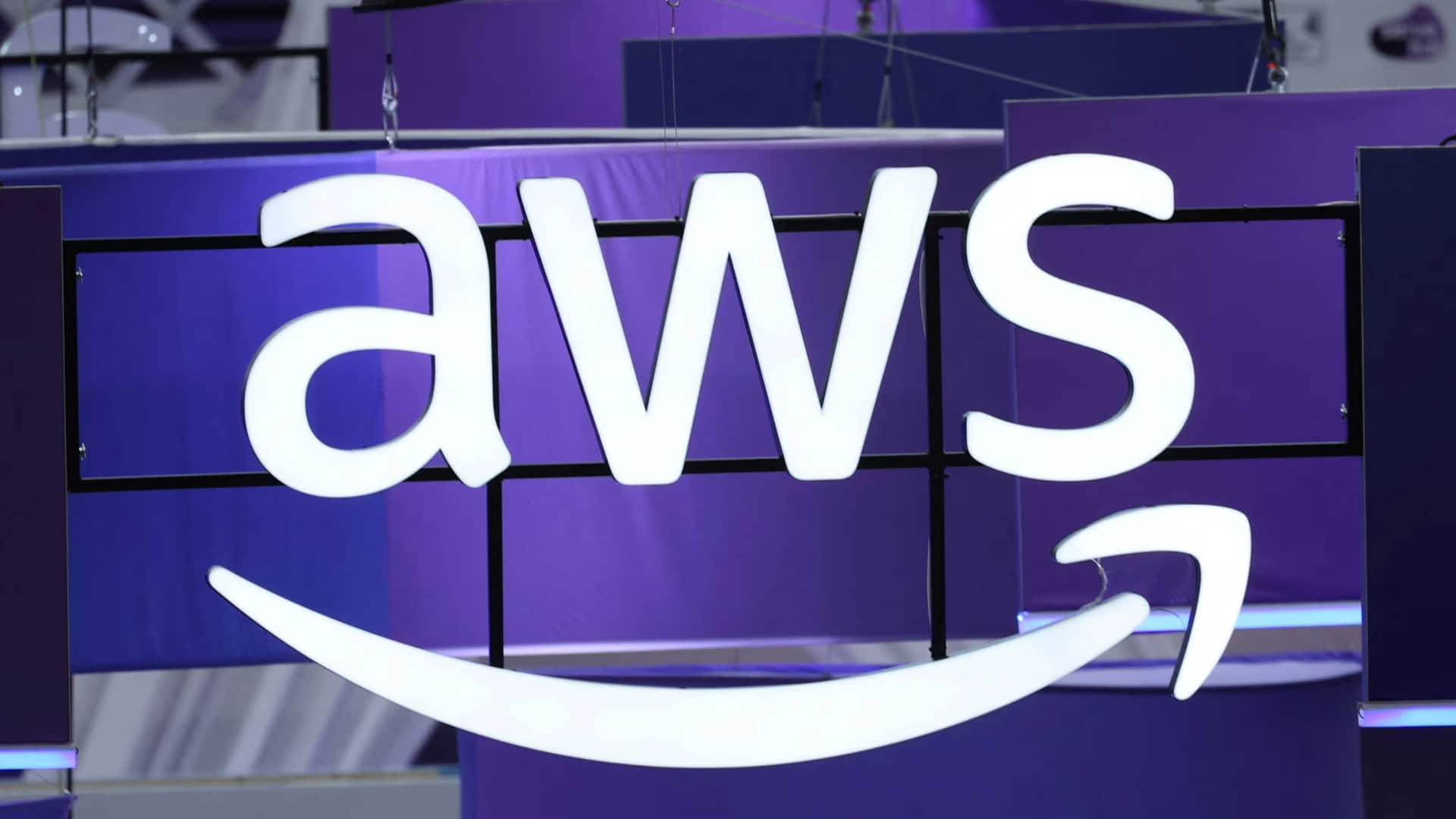 AWS का अरबों का बिल देखकर भारतीय यूजर के उड़े होश, जानिए कंपनी ने क्या कहा